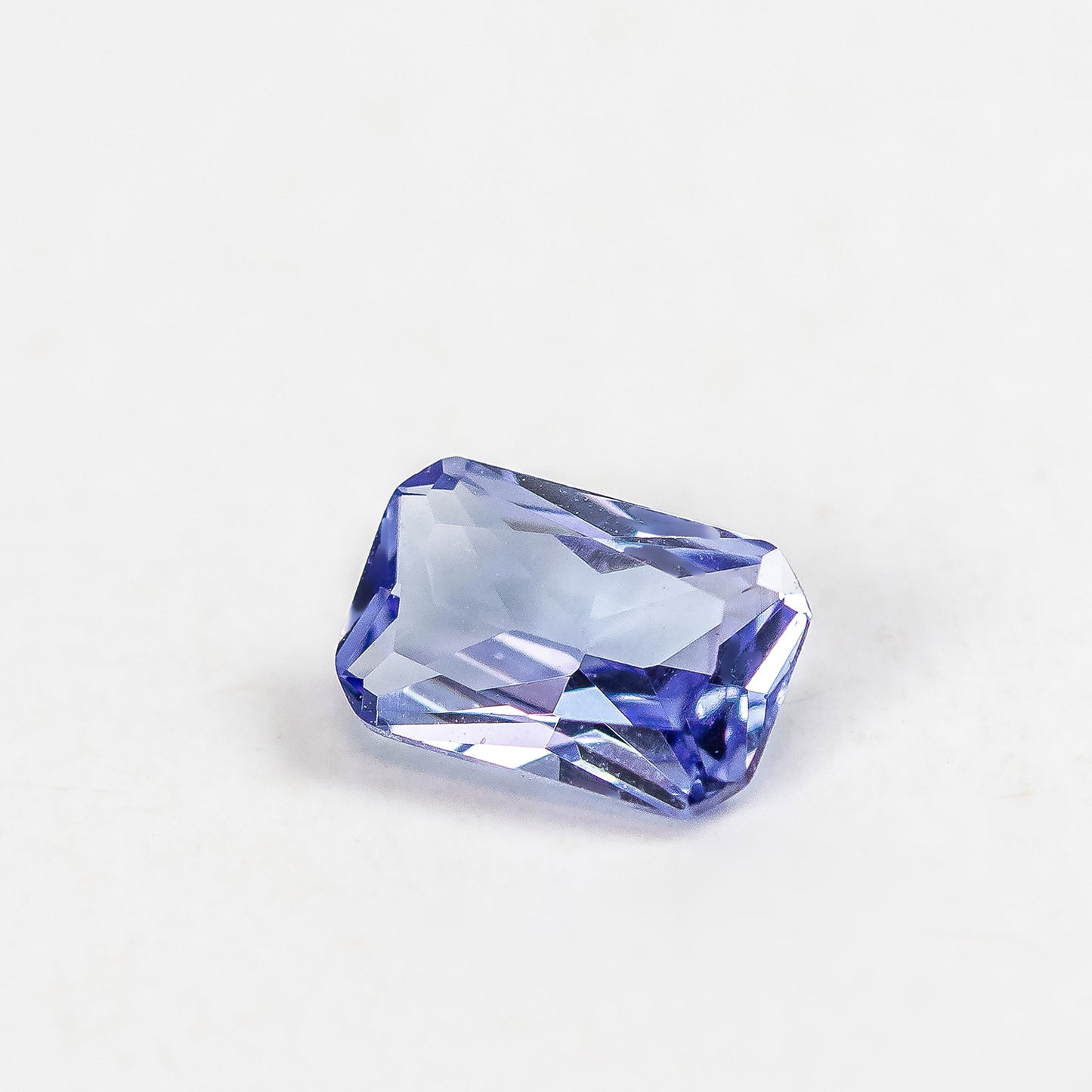 Nanosital #A-146 Tanzanite Light Octagon 6*4 mm