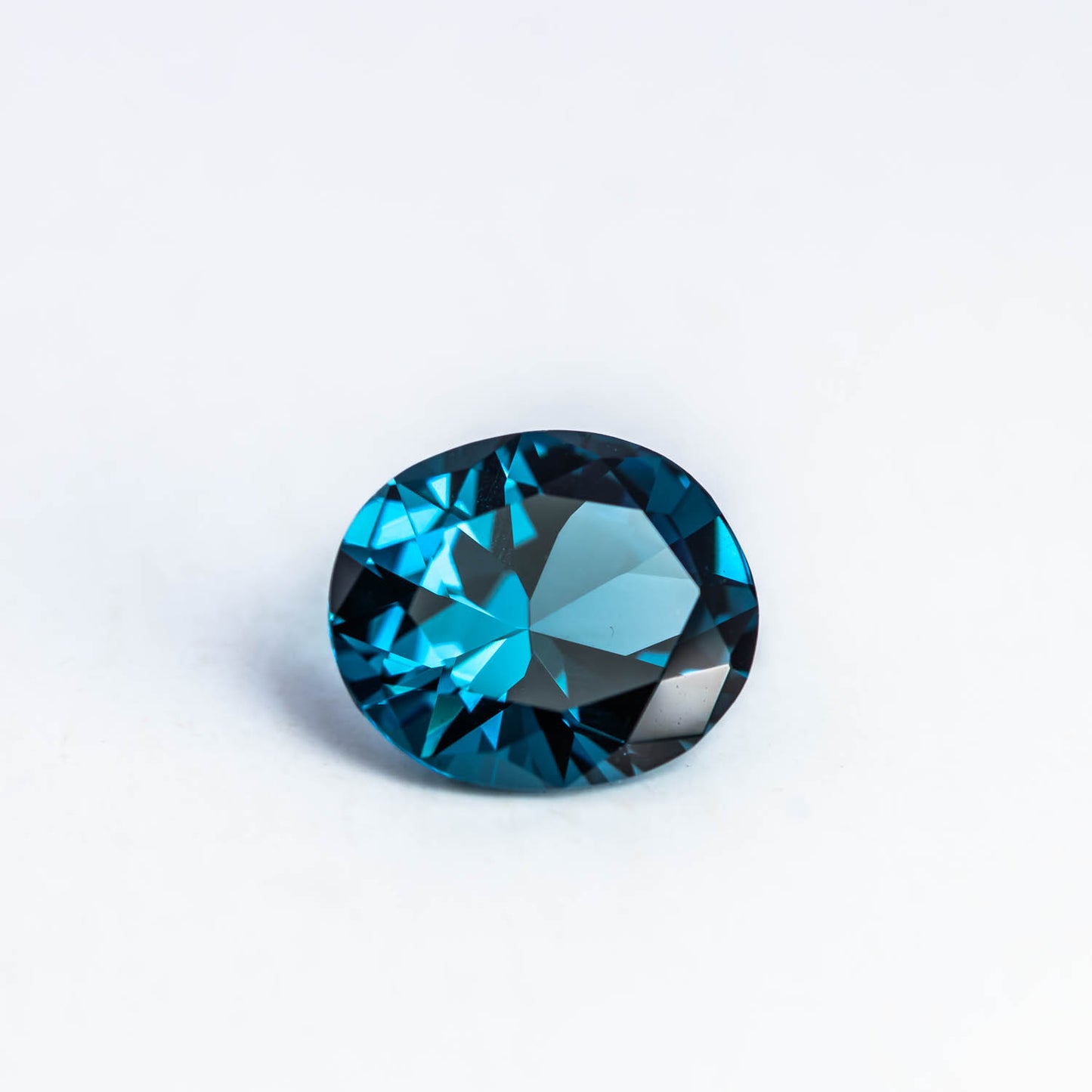 Nanosital #46 Topaz London Blue Medium Oval 14*12 mm, 12*10 mm
