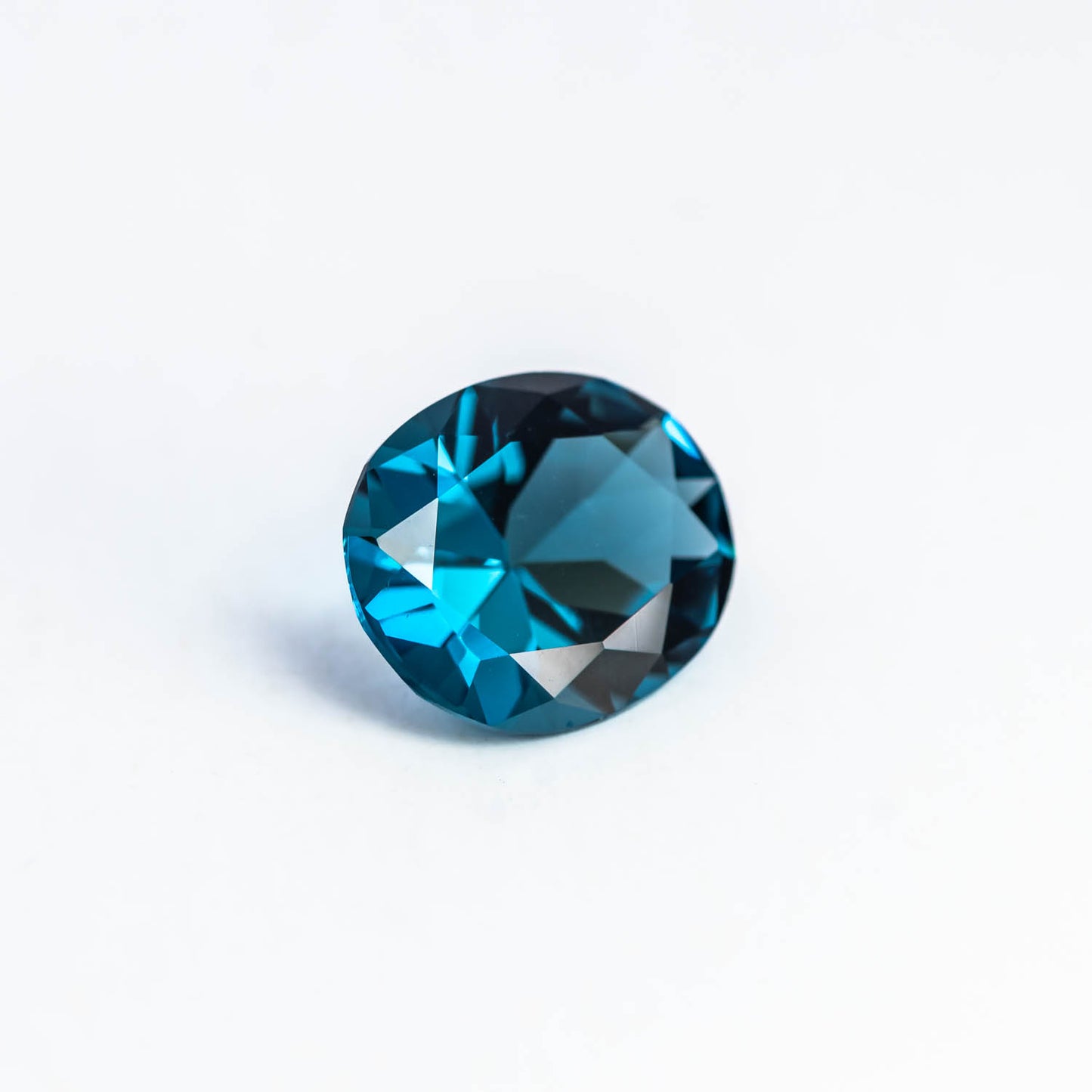 Nanosital #46 Topaz London Blue Medium Oval 14*12 mm, 12*10 mm