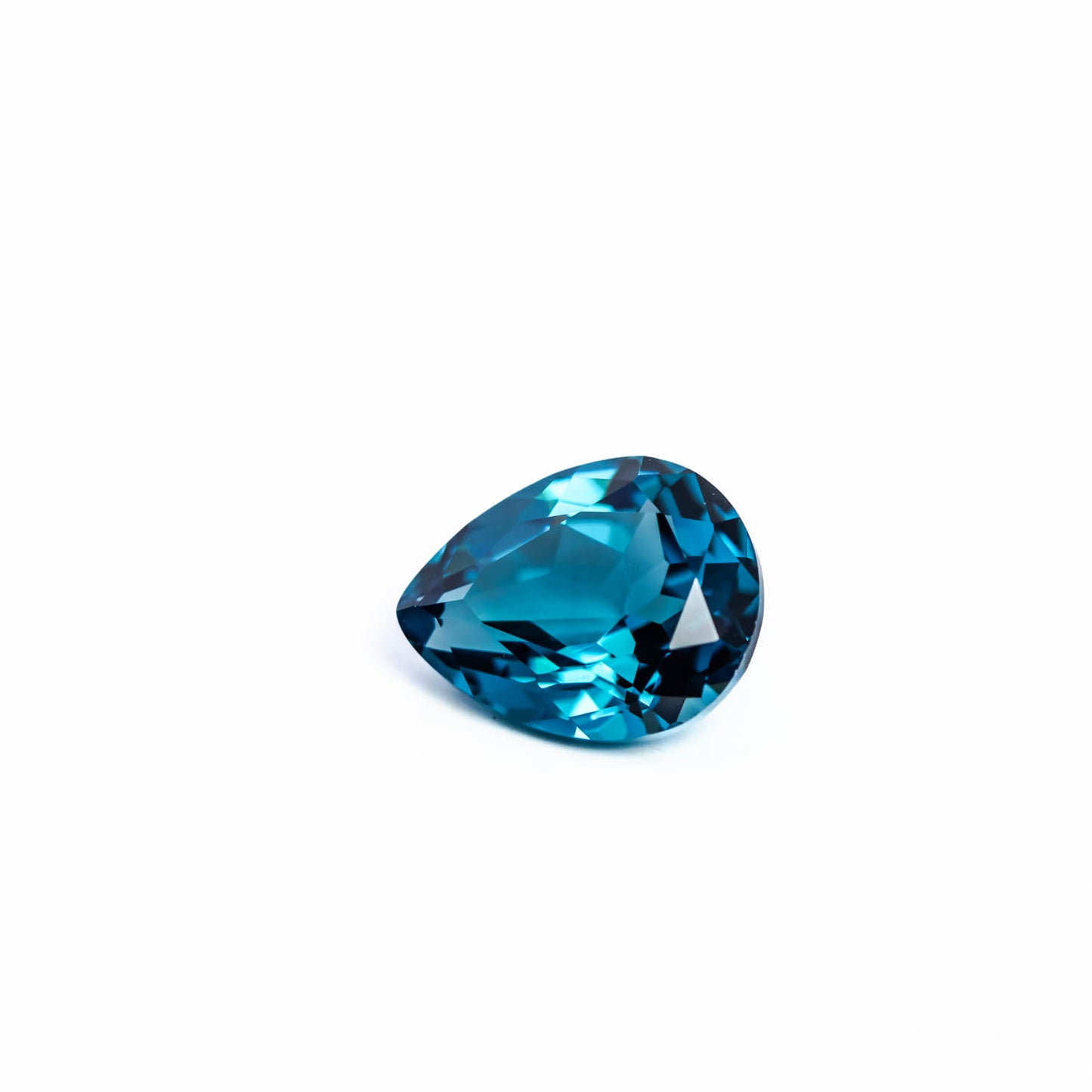 Nanosital #46 Topaz London Blue Medium Pear 10*8 mm