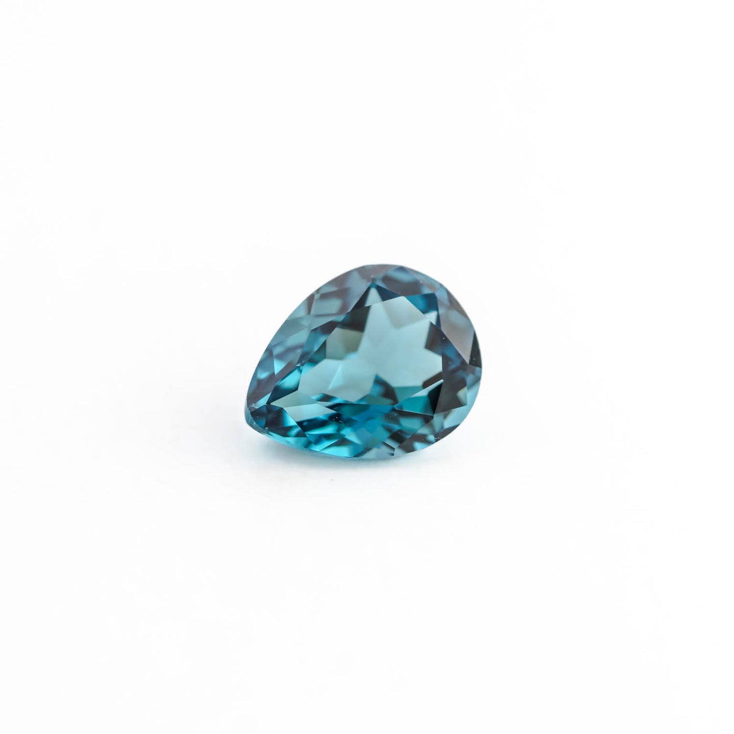 Nanosital #46 Topaz London Blue Medium Pear 10*8 mm
