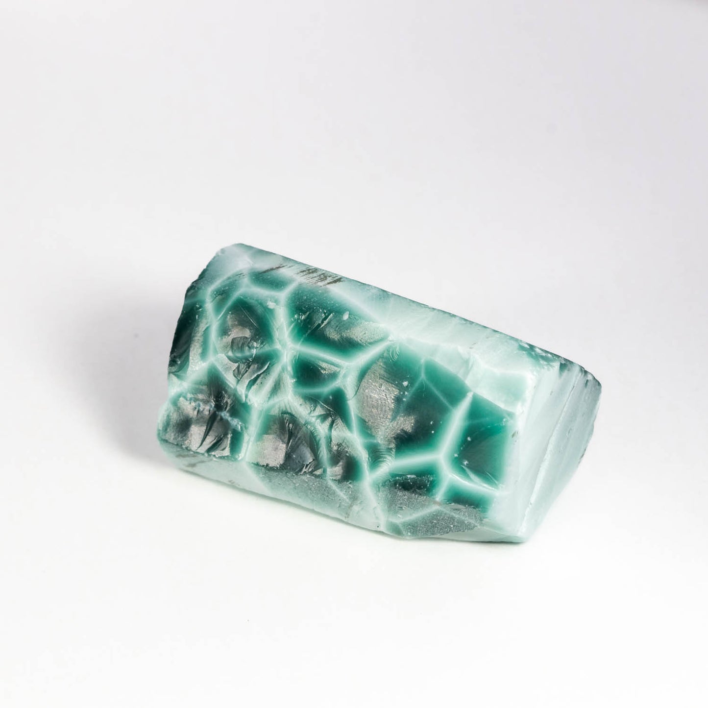 Nanosital #A-8677 Cat's eye Green rough 0.081 kg