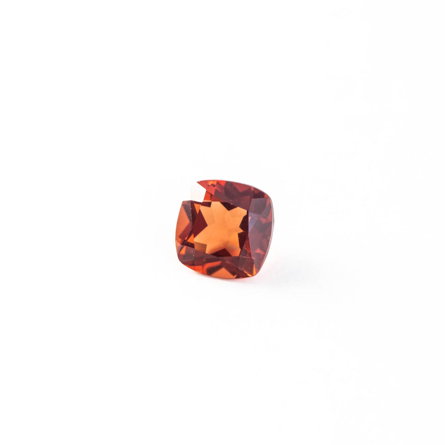 Nanosital #E-462 Spessartine Cushion 6*6 mm