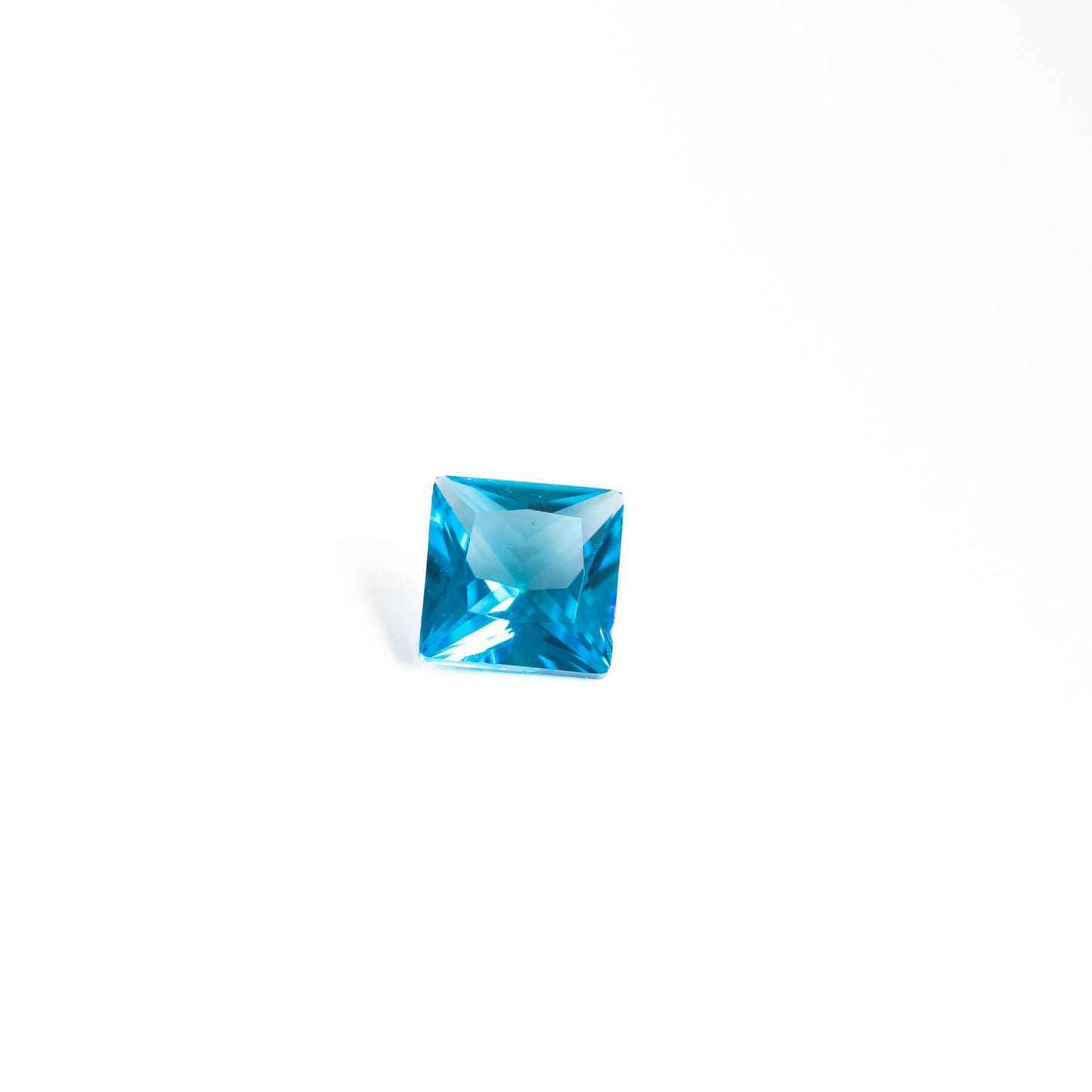 Nanosital #A-7408 Ultramarine Square 8 mm, 6 mm