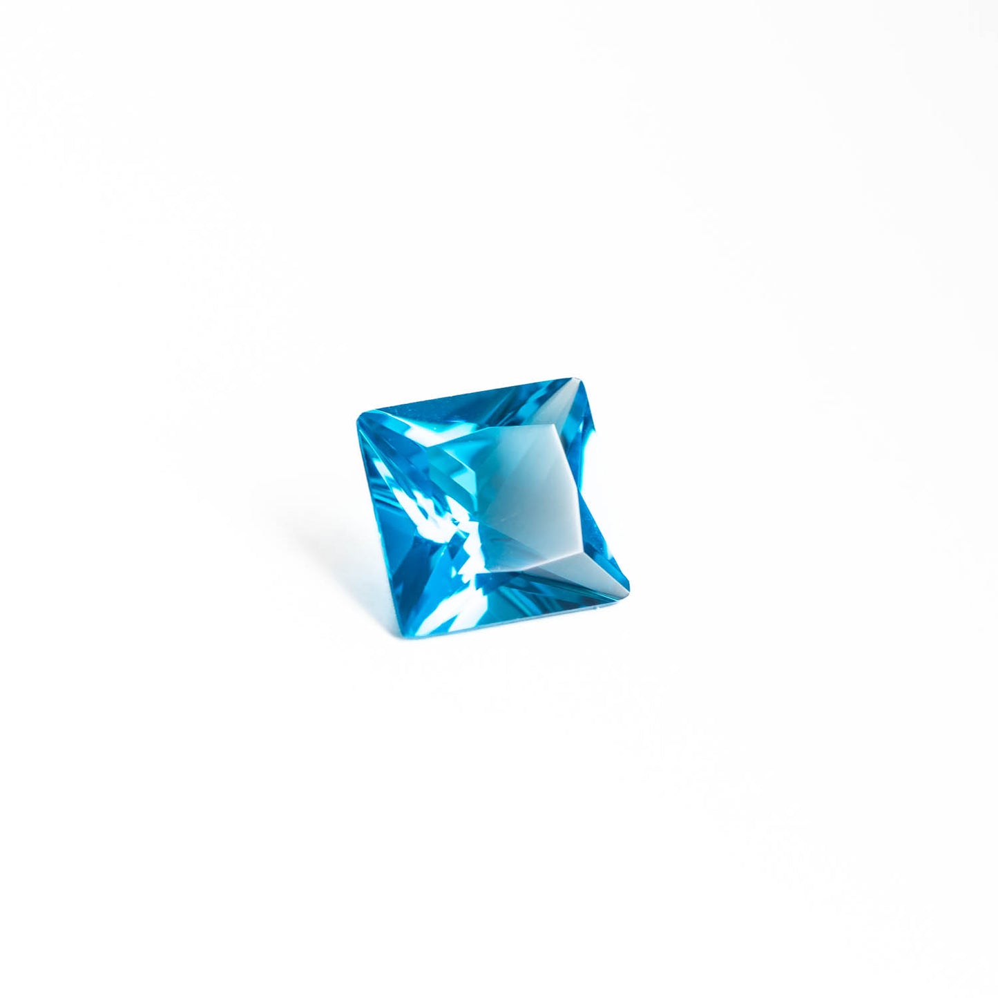 Nanosital #A-7408 Ultramarine Square 8 mm, 6 mm