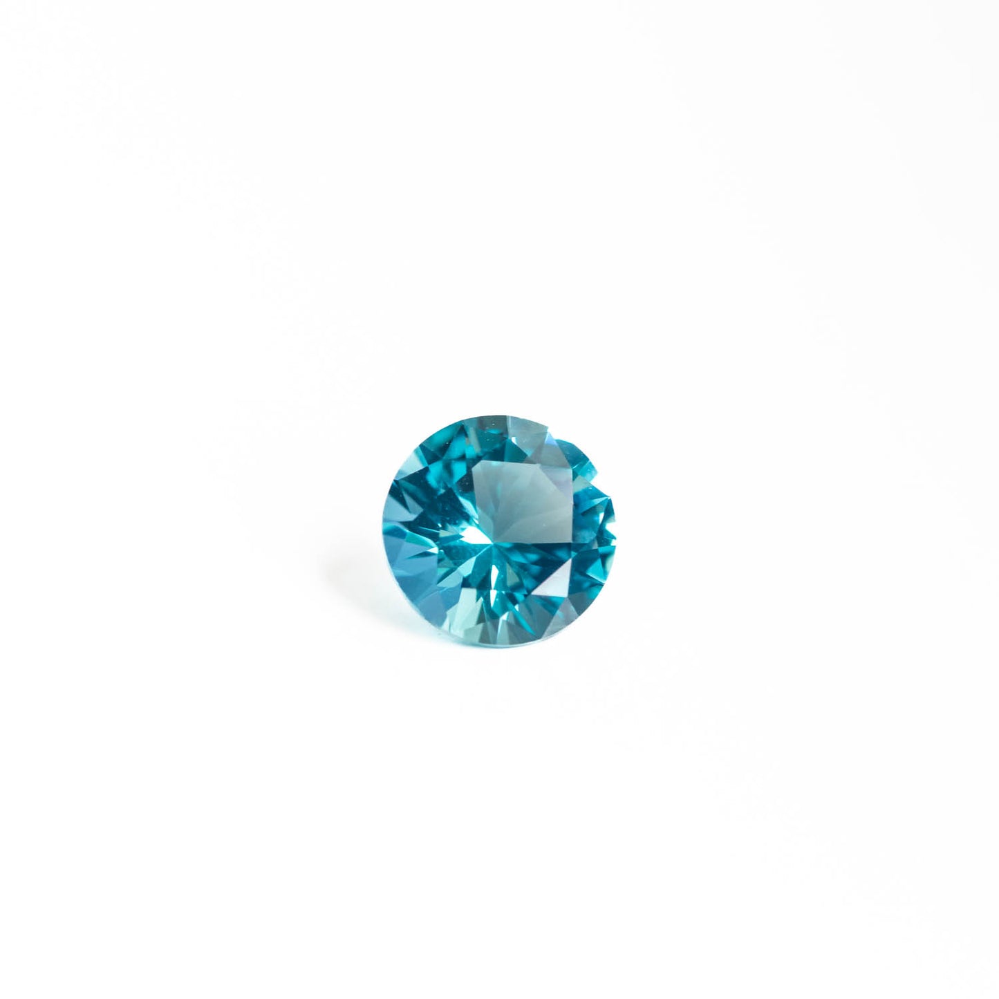 Nanosital #B-6204 Paraiba Neon Blue Round 8 mm
