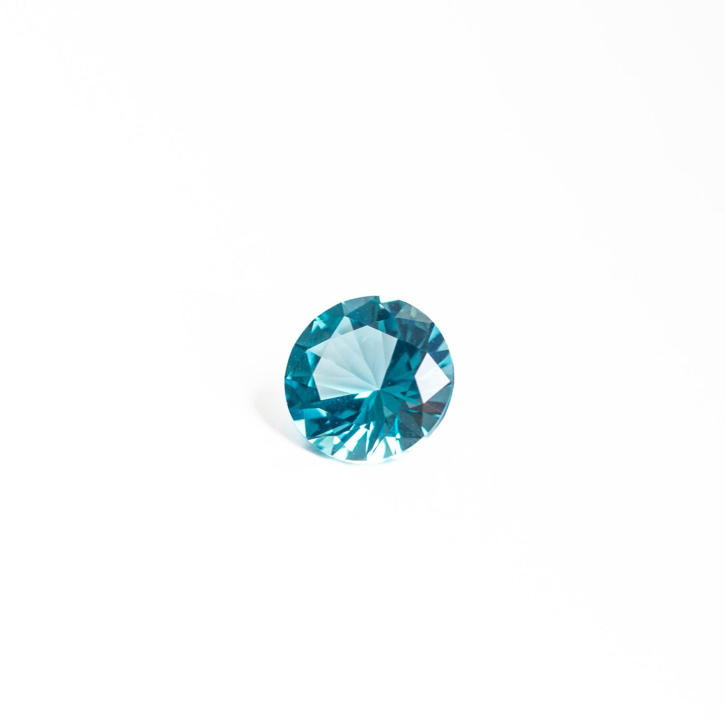 Nanosital #B-6204 Paraiba Neon Blue Round 8 mm