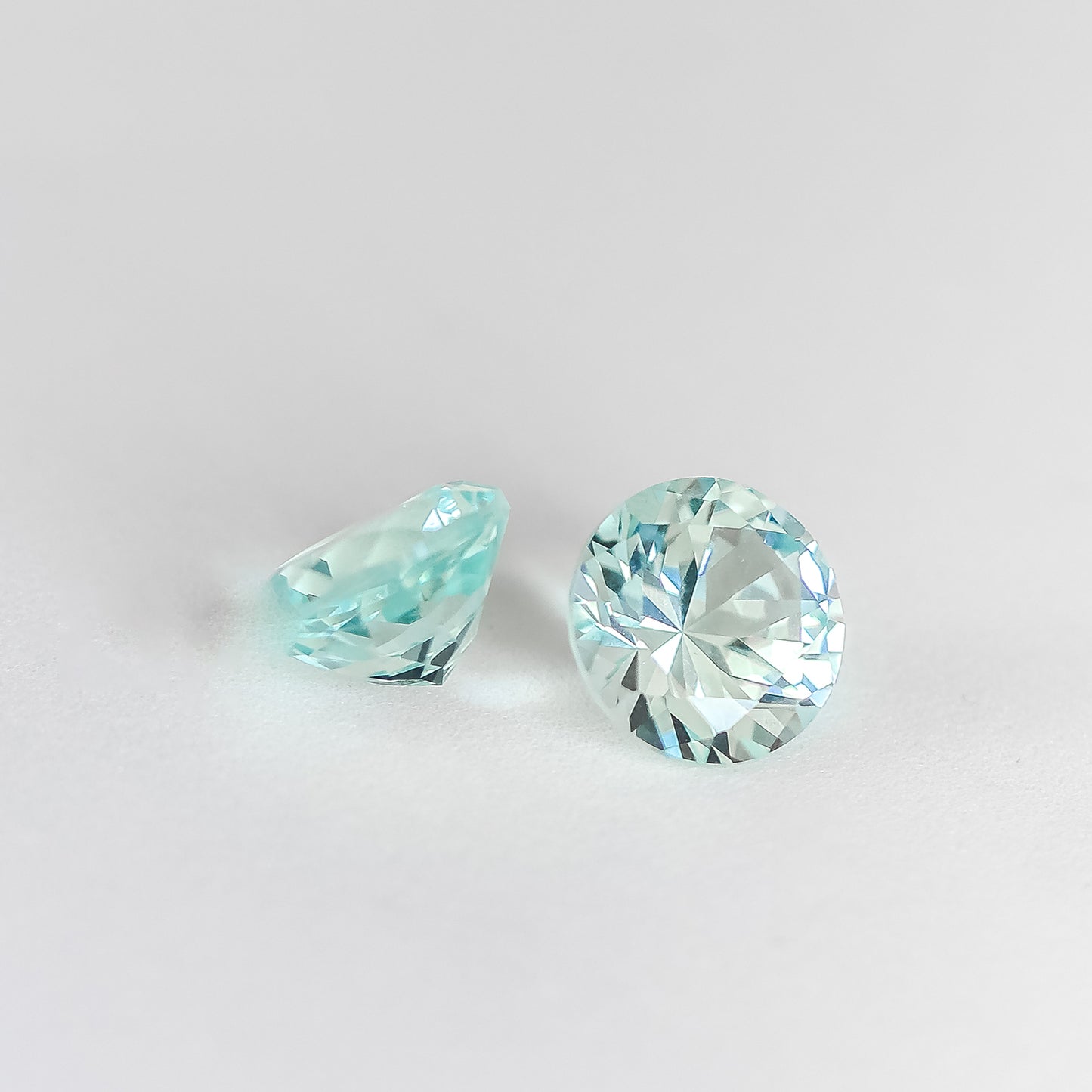 Nanosital #24 Mint Round 10 mm , 8 mm