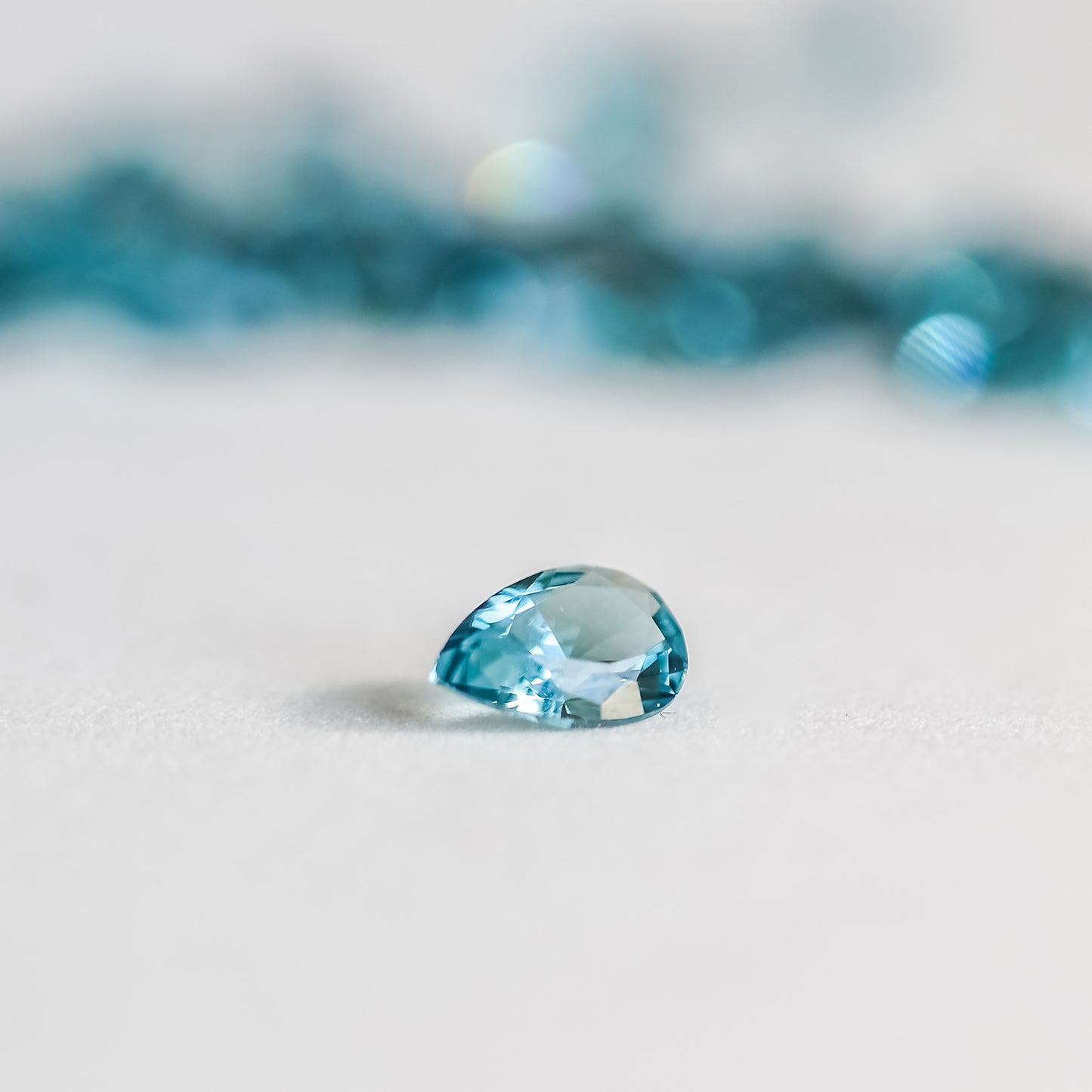 Nanosital #46 Topaz London Blue Pear 6*4 mm