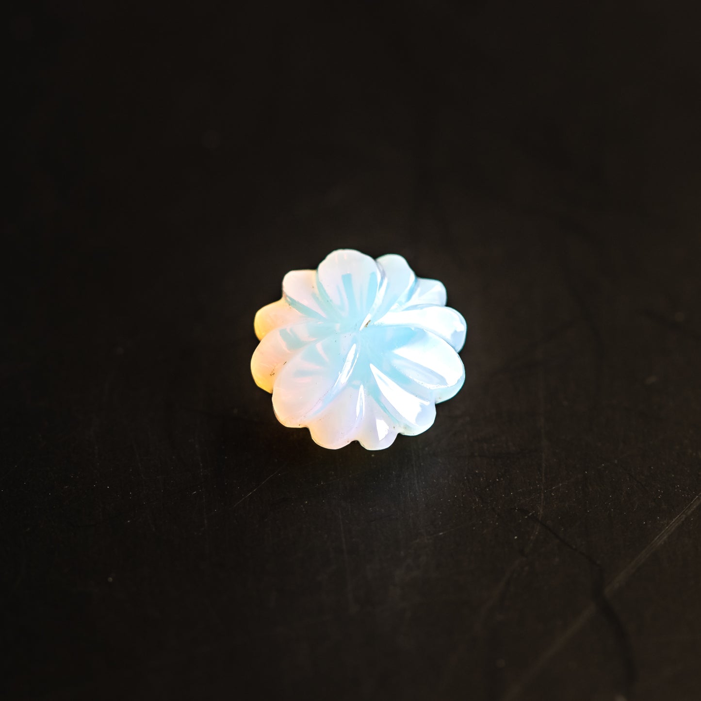 Nanosital #001 White Opal Flower 12 mm, 10 mm
