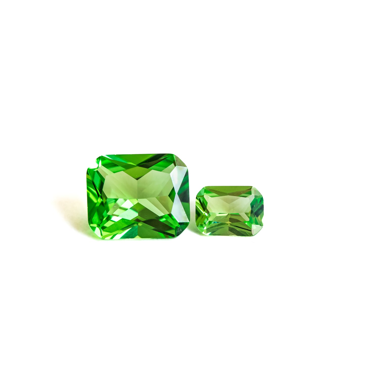 Nanosital #A-3855 Tsavorite Octagon 12*10 mm, 8*6 mm