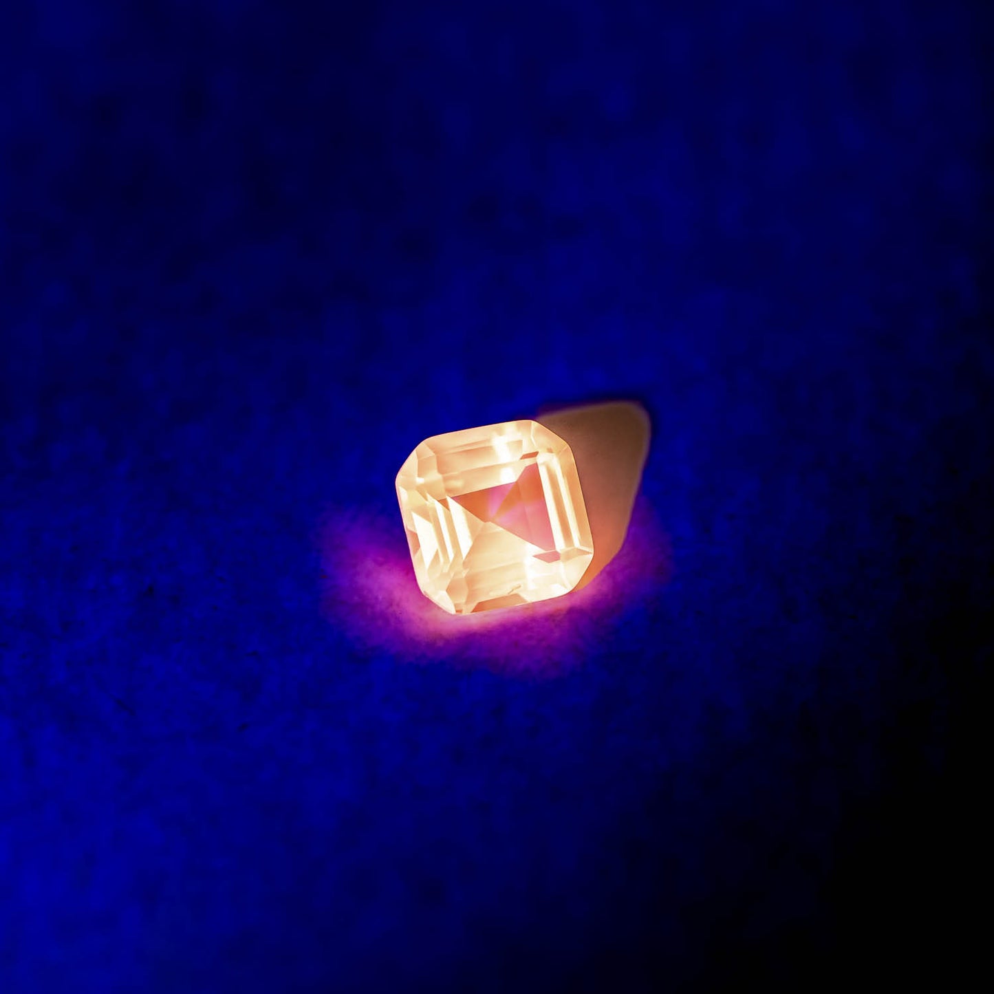Nanosital #E-377 UV Very Light Yellow Octagon 8*8 mm
