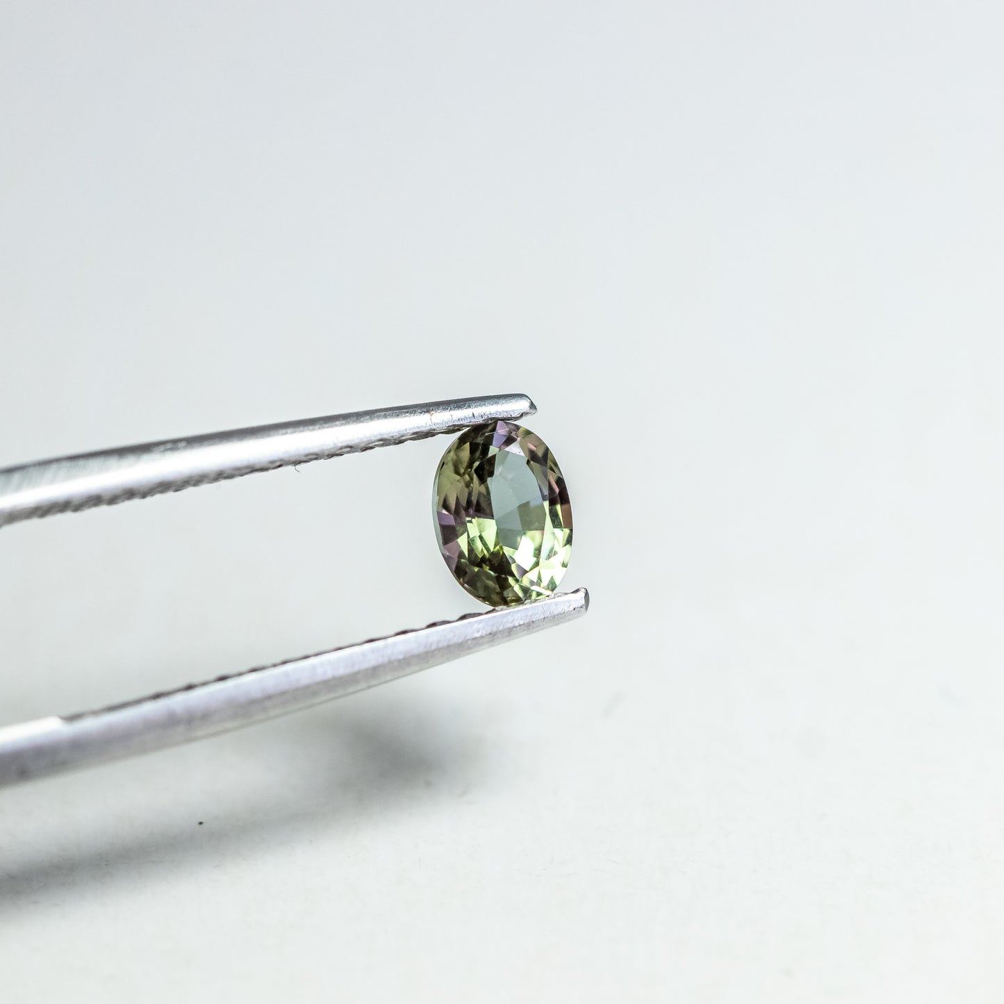 Nanosital #NZ-2 Color Change Oval 10*8 mm, 7*5 mm
