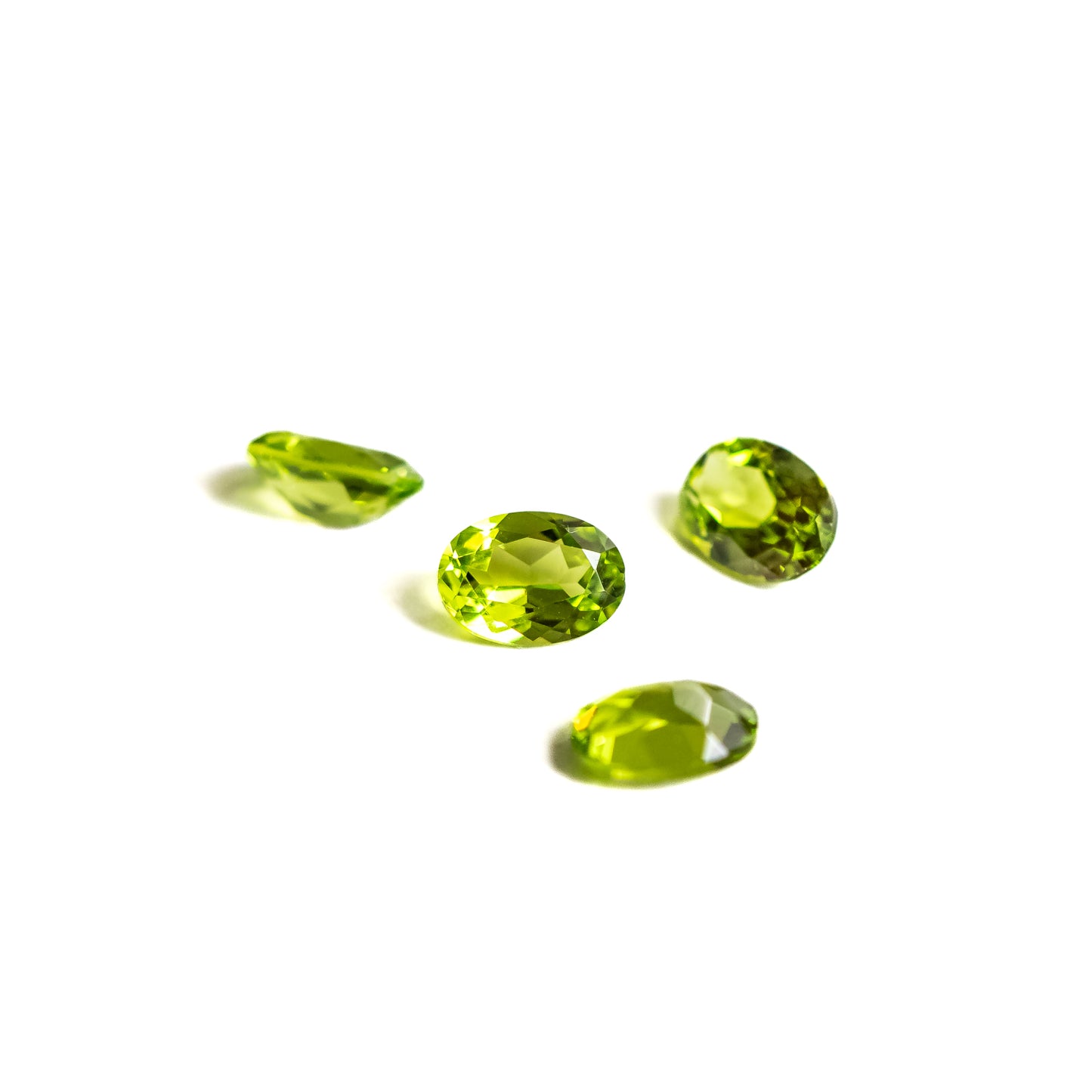 Nanosital #172 Peridot Oval 7*5 mm