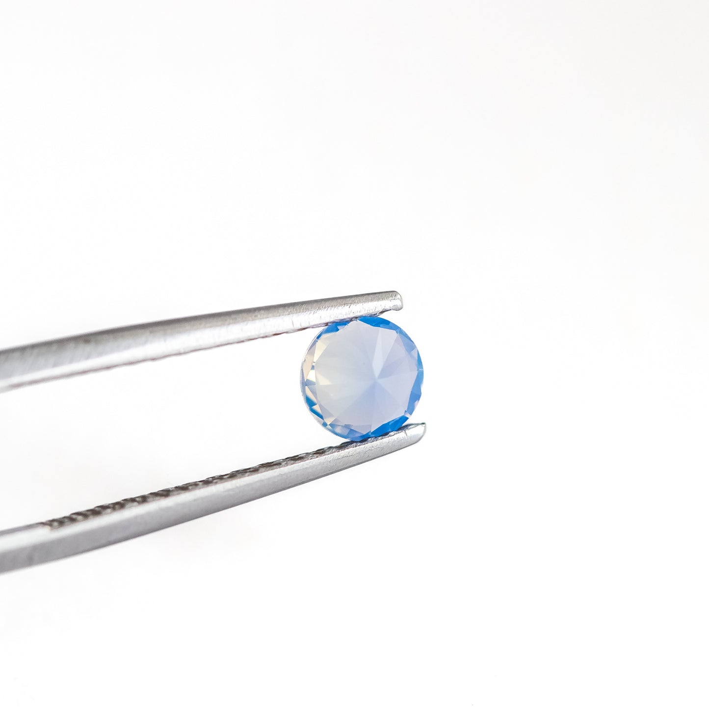 Nanosital #003/2 Chalcedony Blue Round 6 mm