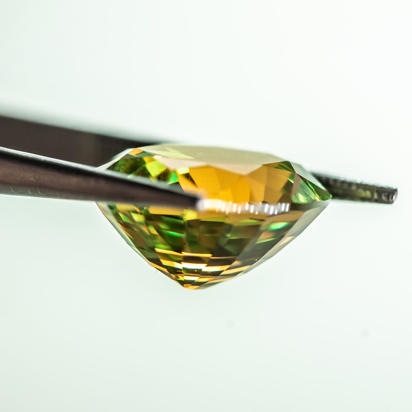 Nanosital #139 Color Change Oval 14*12 mm, 10*8 mm, 8*6 mm
