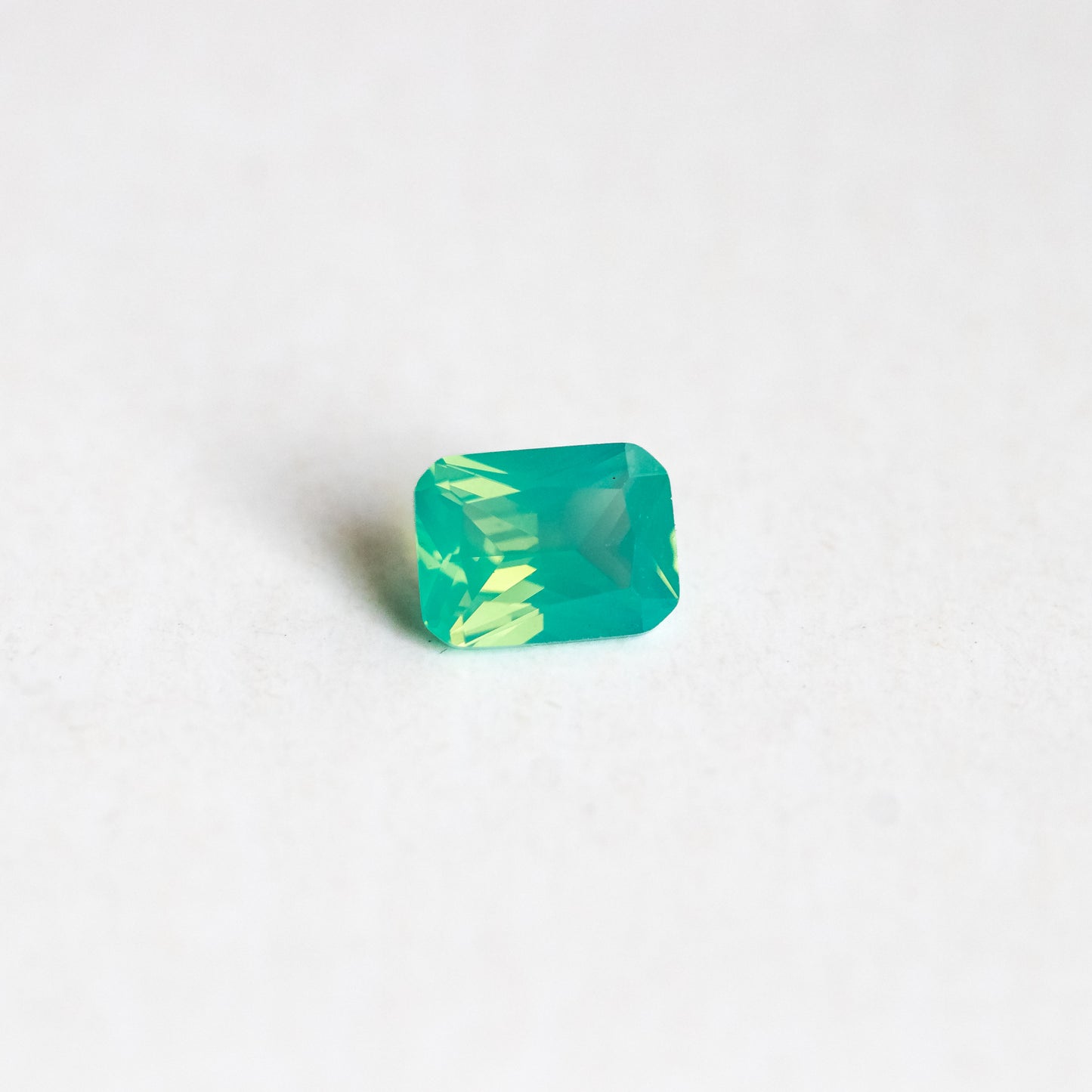 Nanosital #004 Opal Green Octagon 8*6 mm
