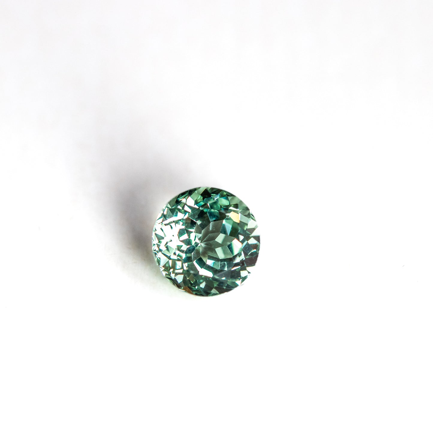 Nanosital #A-2248 Amethyst Green Round 10 mm