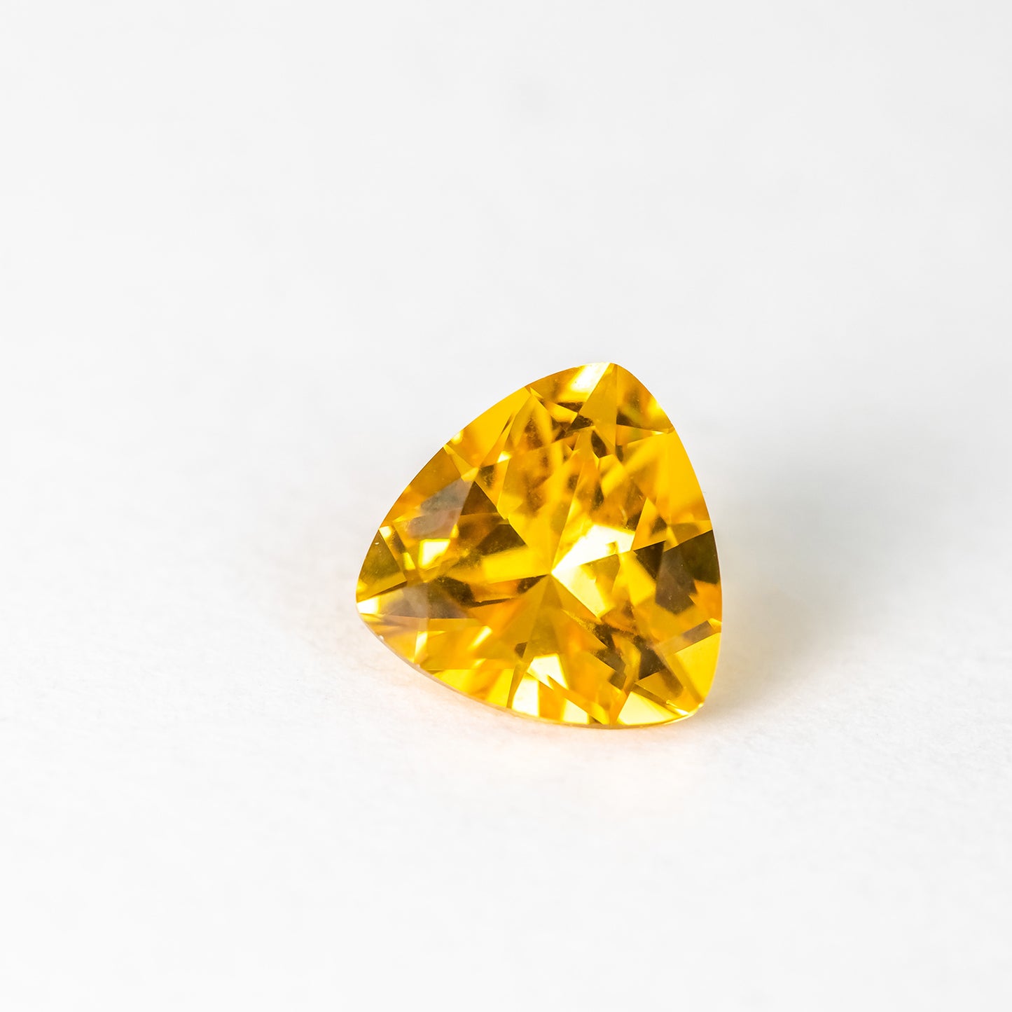 Nanosital Multiple colors Trillion 8 mm