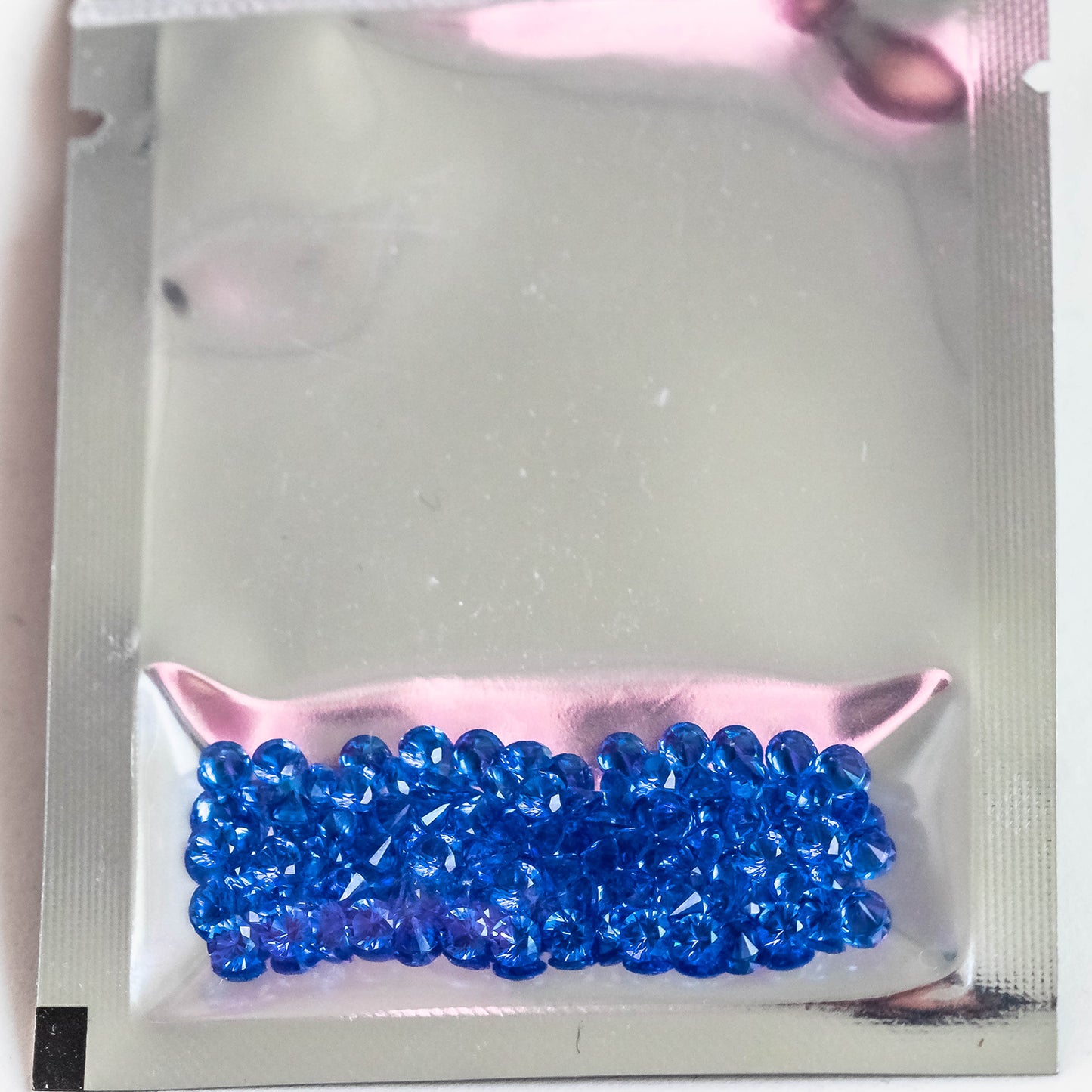 Nanosital Sapphire Blue Medium / Dark Round 3 mm pack 100 pcs, 500 pcs