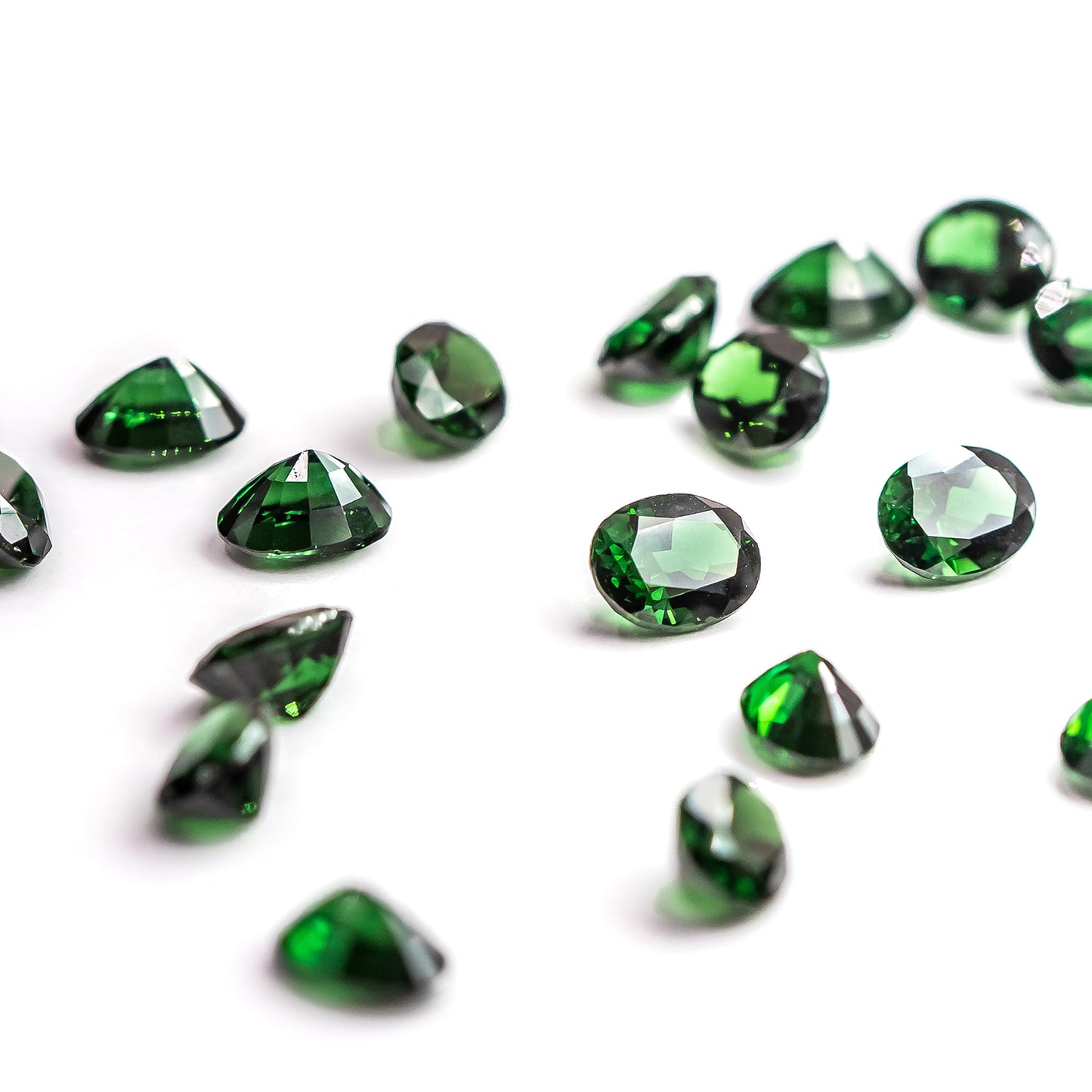 Nanosital #21 Tourmaline Green Dark Oval 8*6 mm