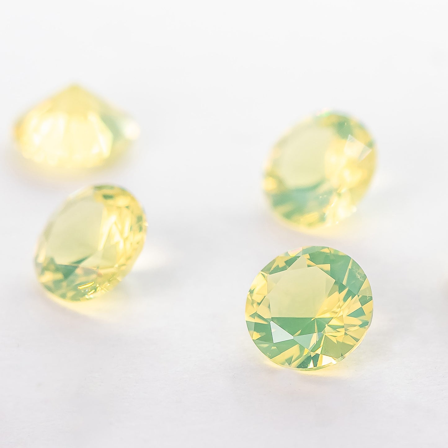 Nanosital #006 Yellow Opal Round 8 mm