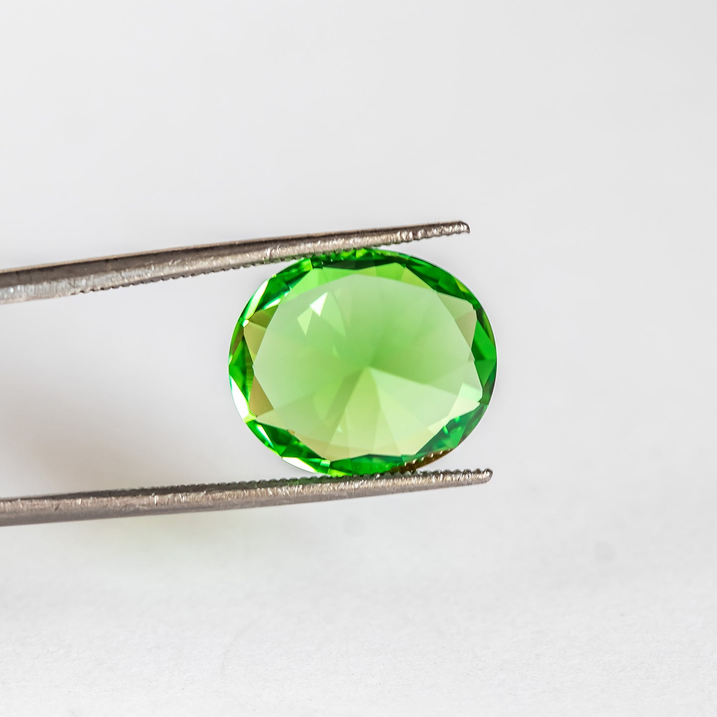 Nanosital #A-3855 Tsavorite Oval 14*12 mm, 12*10 mm