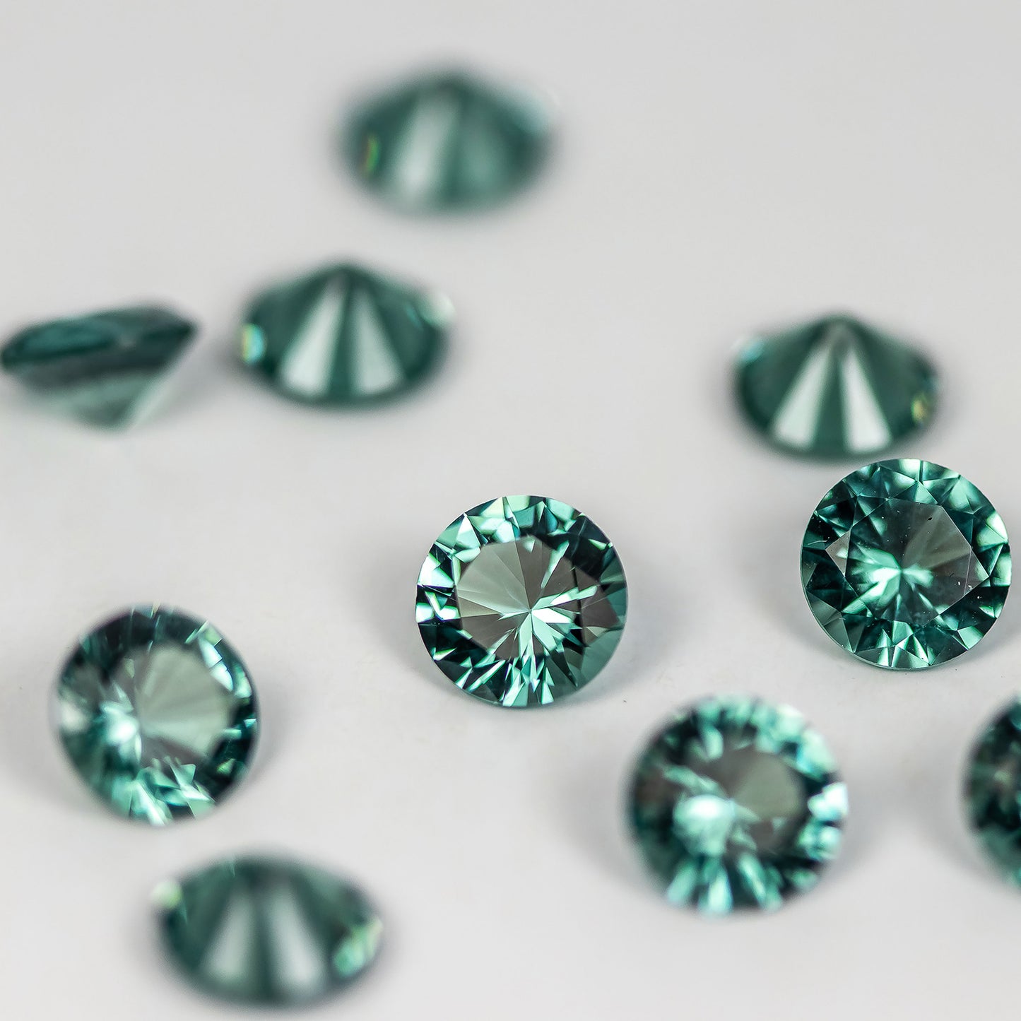 Nanosital #E-156 Color Change Round 6 mm , 6.5 mm, 7 mm