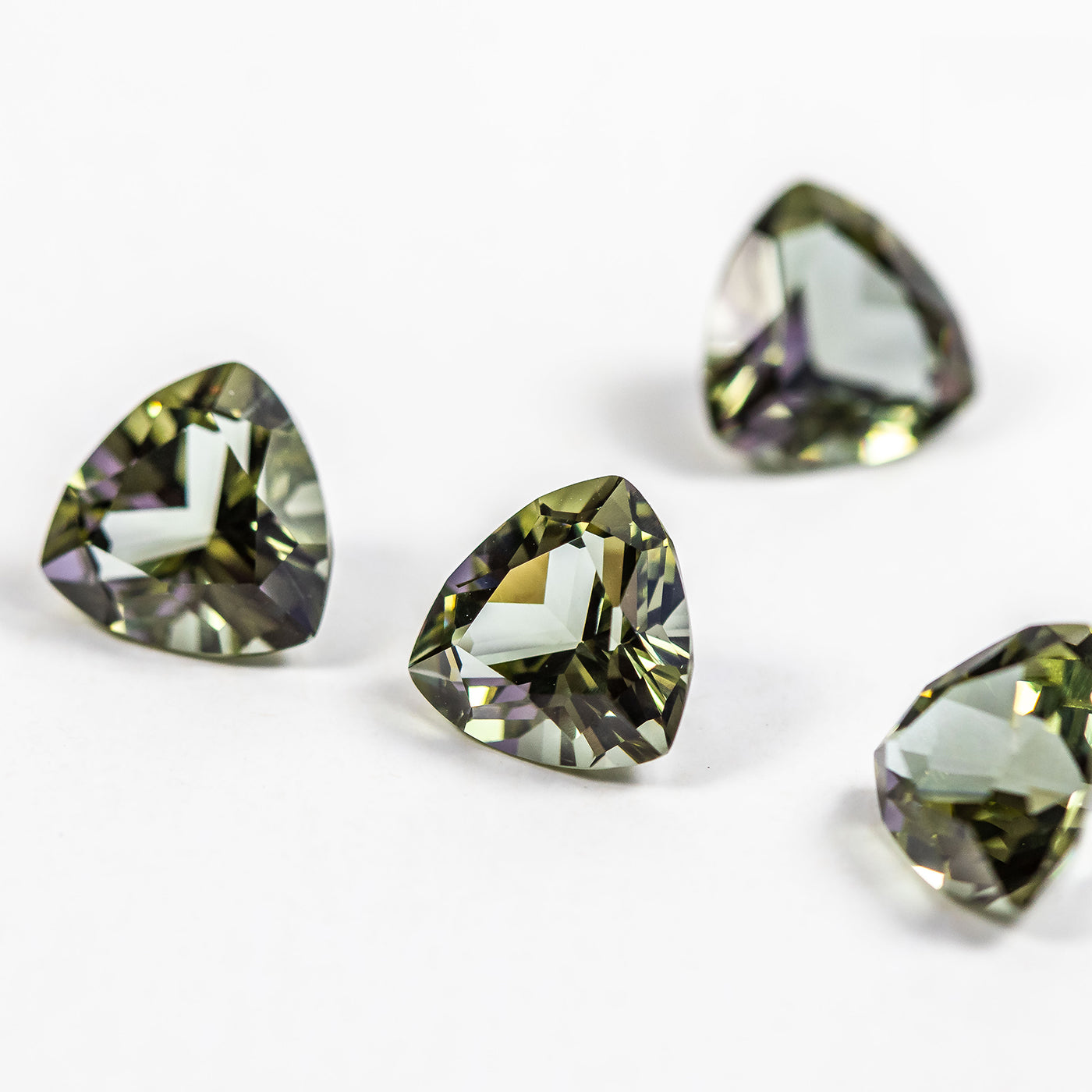 Nanosital #NZ-2 Color Change Trillion 10*10 mm