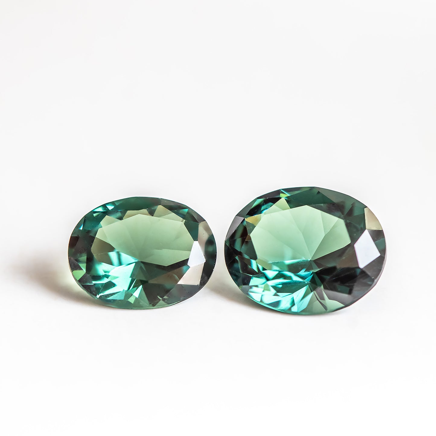 Nanosital #E-156 Alexandrite Color change Oval 12*10 mm, 11*9 mm, 10*8 mm, 9*7 mm