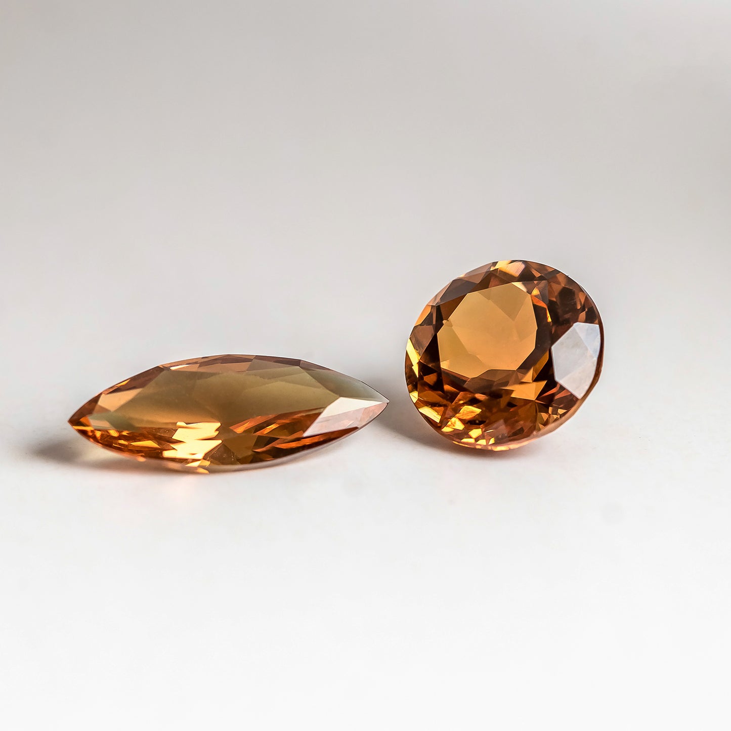 Nanosital #ANZ-1536 Diaspore Zultanite Color Change Marquise 15*6 mm