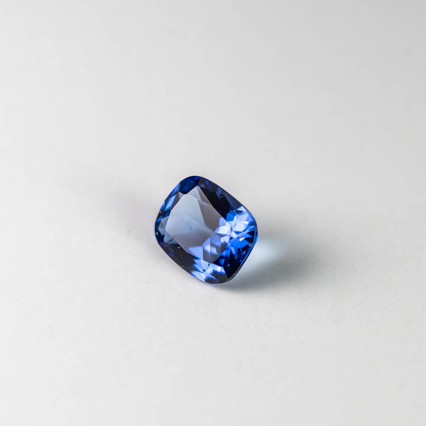 Nanosital #A-472 Sapphire Blue Light Cushion 12*10 mm