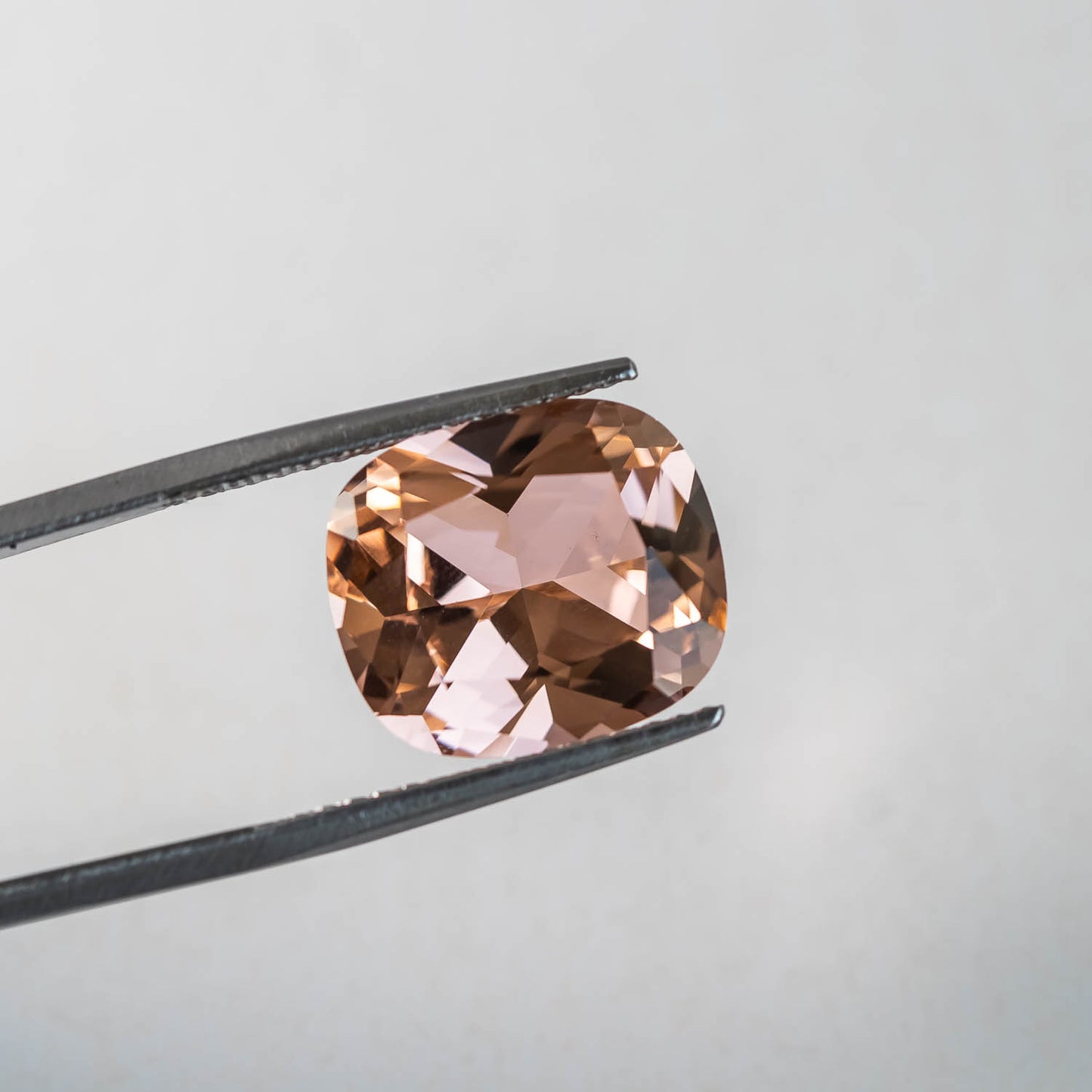 Nanosital #777 Champagne Cushion 16*14 mm