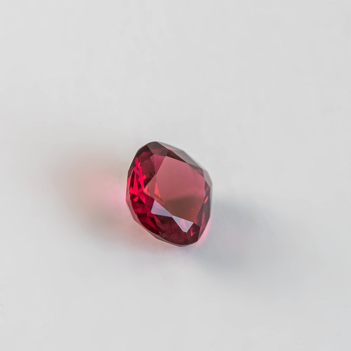 Nanosital #B-30 Red Spinel Cushion 10*10 mm