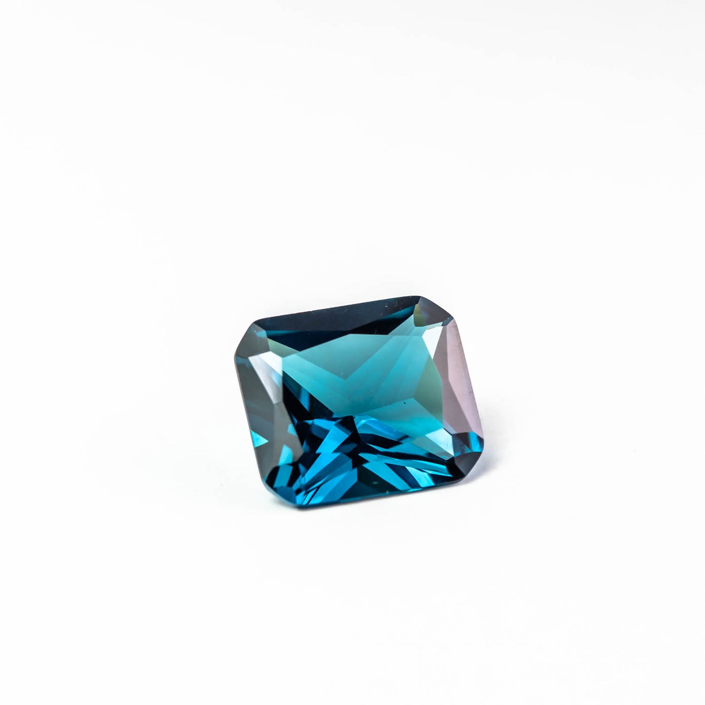 Nanosital #46 London Blue Topaz Octagon 14*12 mm