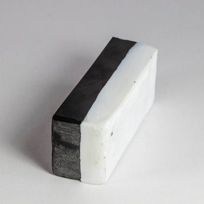 Nanosital Bi-color #0001 + #0004 Black and White Opaque rough 0.114 kg
