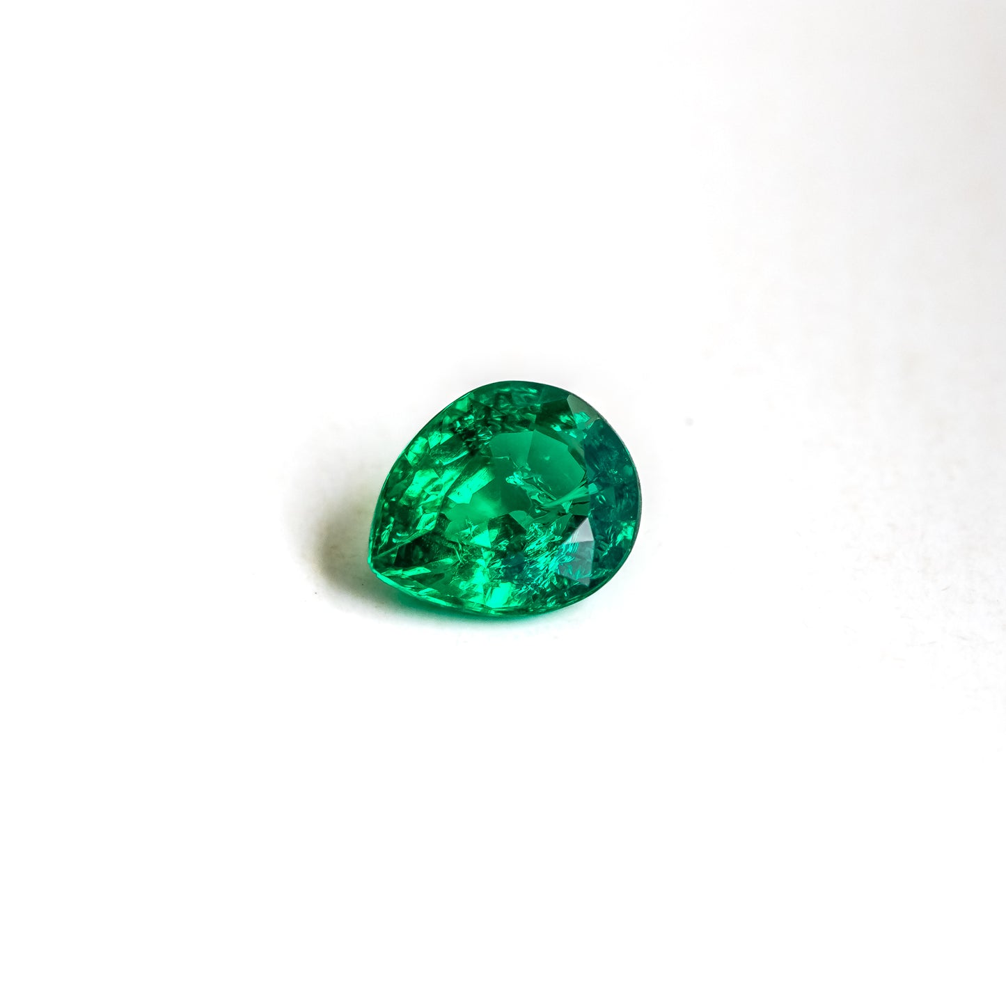 Nanosital #0/3 Emerald Pear  13*11 mm, 19*16 mm