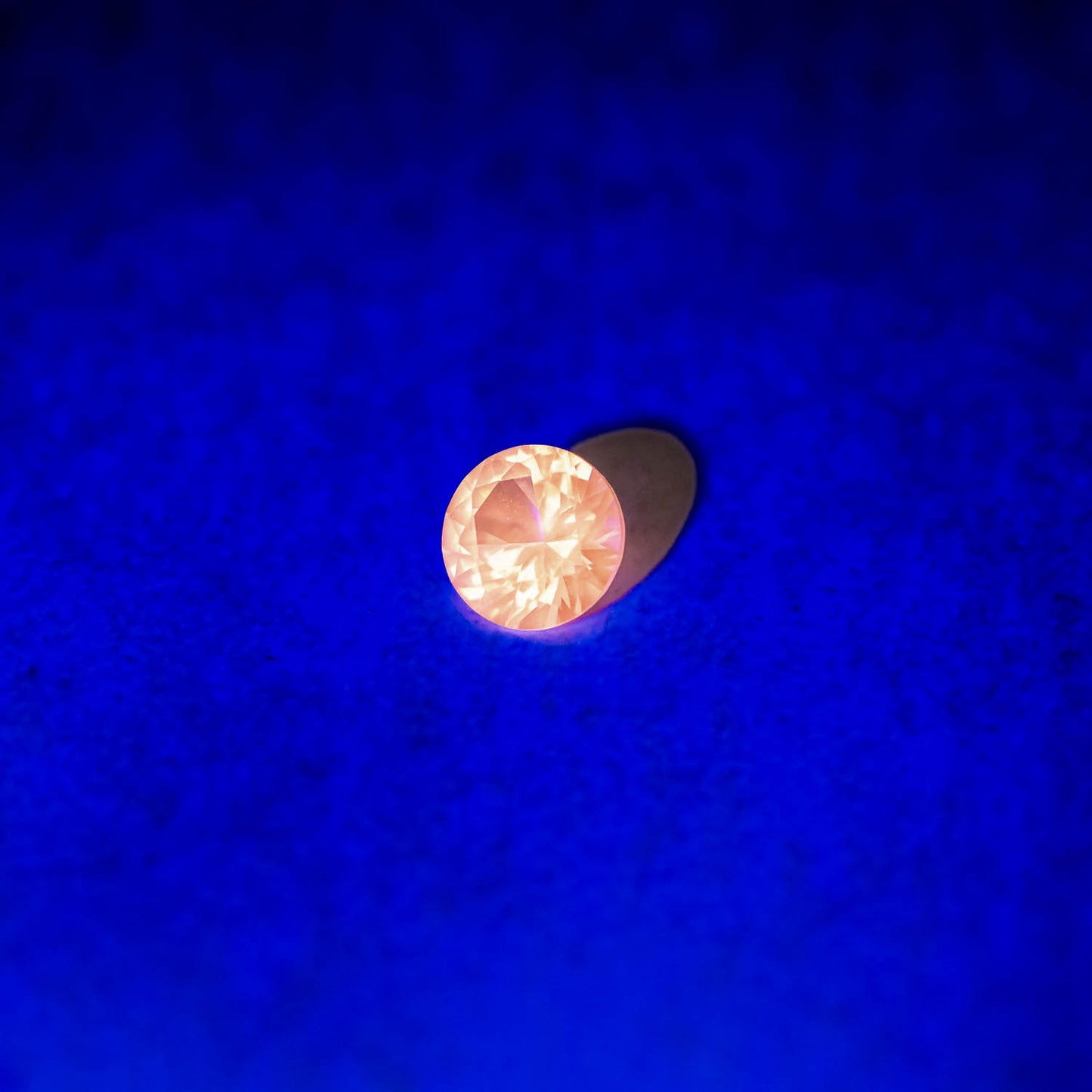 Nanosital #E-441 UV Very Light Gray Round 6 mm