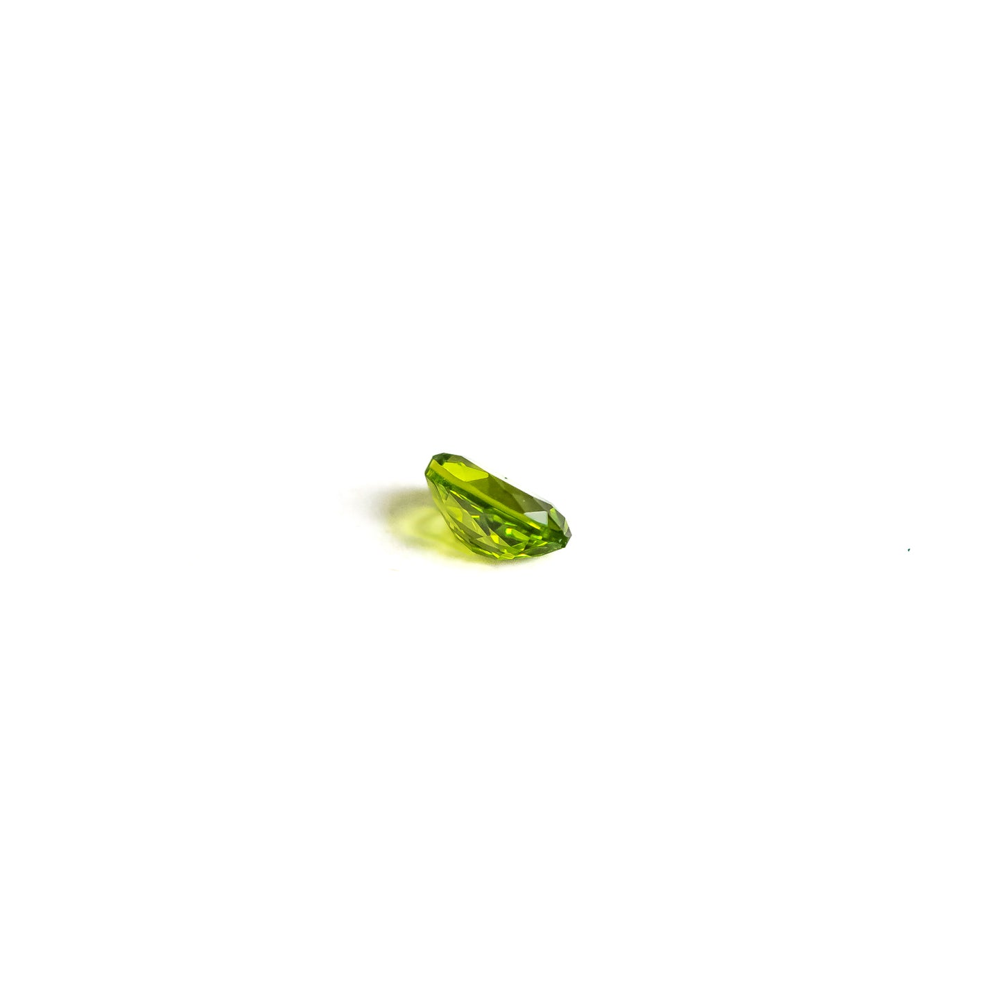 Nanosital #172 Peridot Oval 7*5 mm