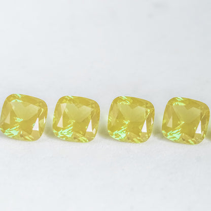 Nanosital #500 Sweet Dreams Honey Yellow Cushion 10*10 mm