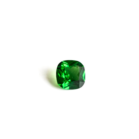 Nanosital #B-1713 Tsavorite Dark Cushion 8*8 mm