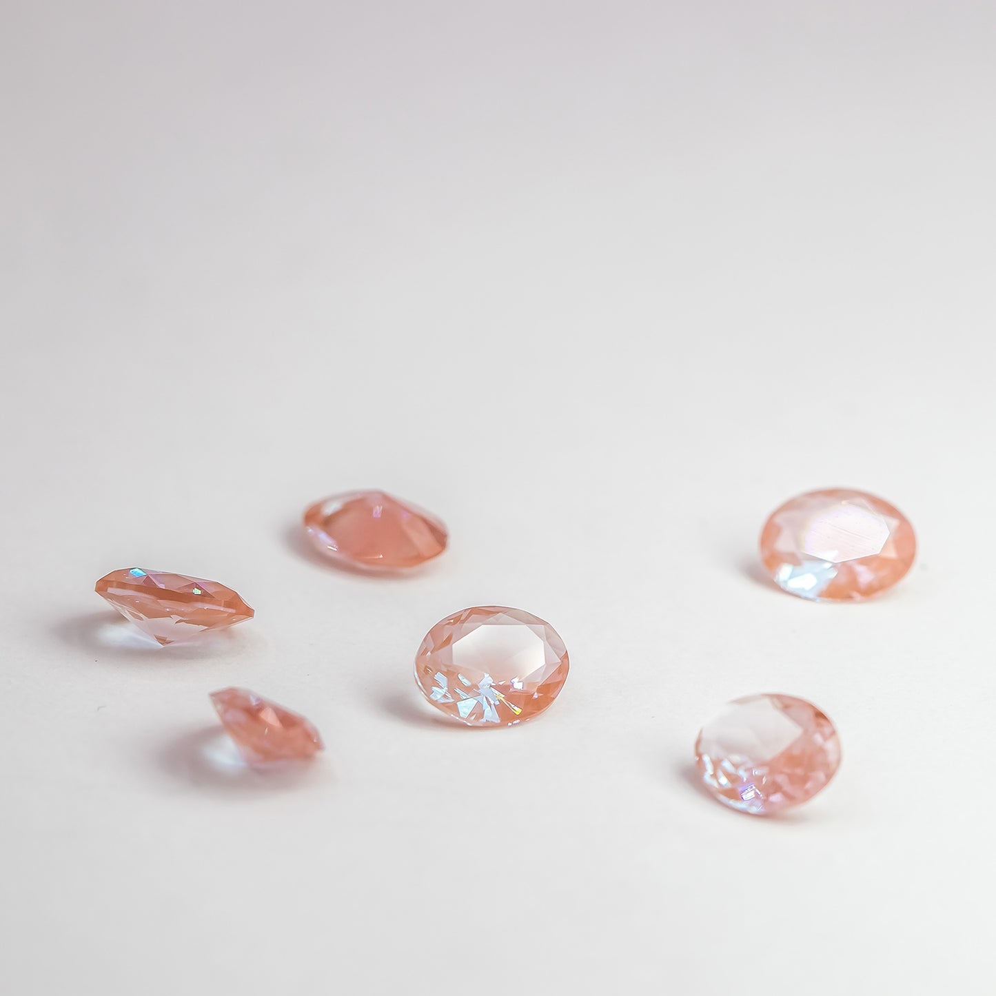 Nanosital #600 Sweet Dreams Light and Dark Oval 8*6 mm