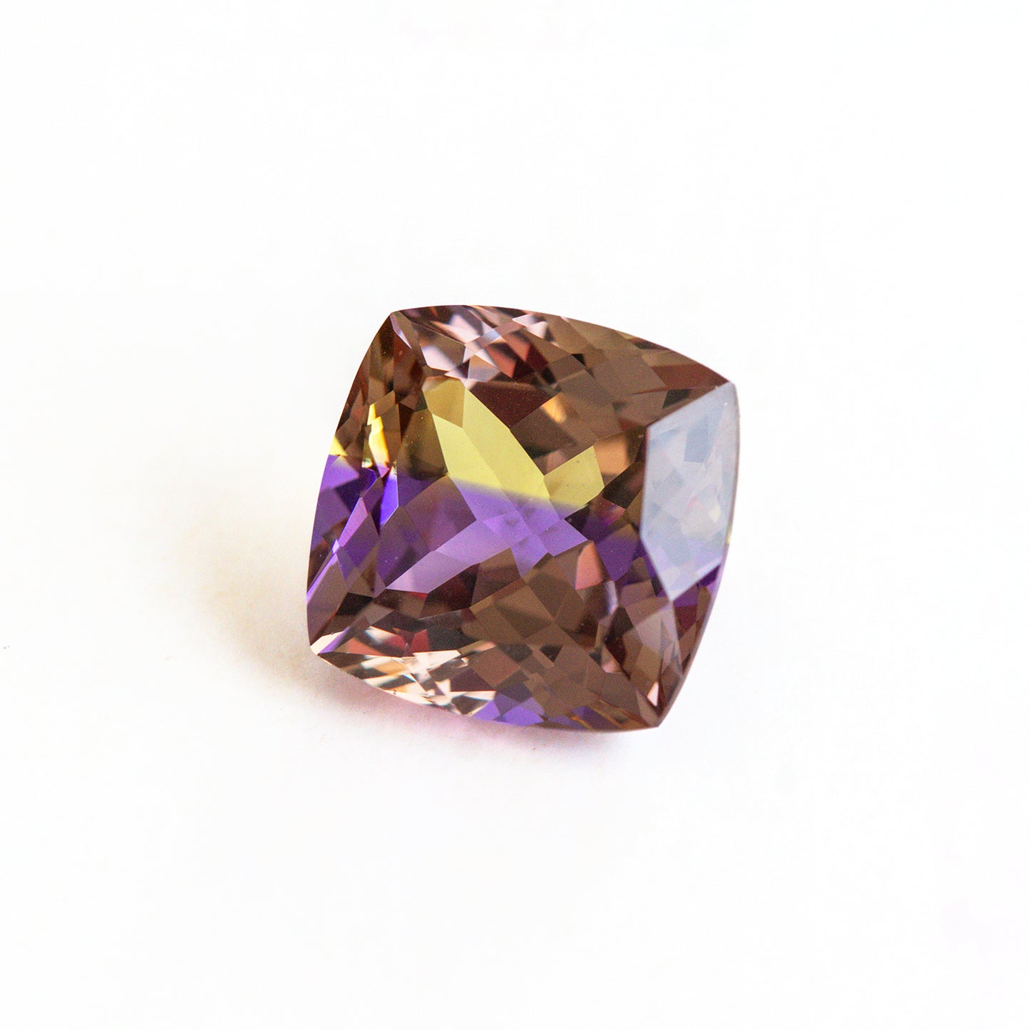 Nanosital Bi-color Ametrine Cushion 15*15 mm