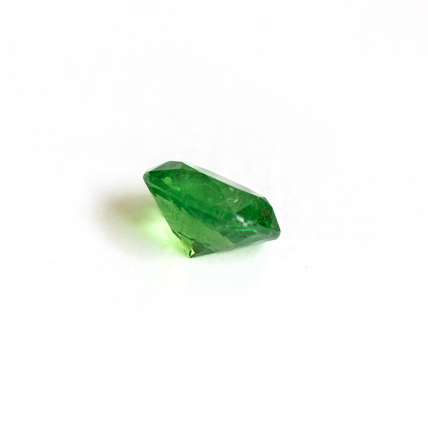 Nanosital #Z-3855 Light Tsavorite with inclusions Oval 14*12 mm