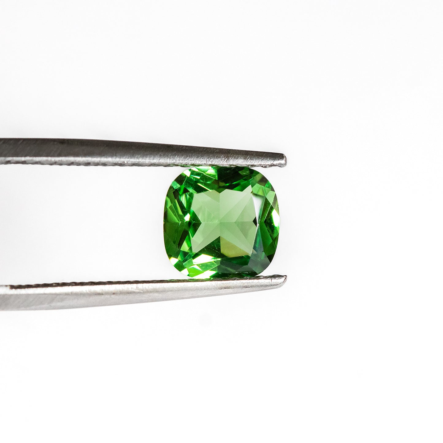 Nanosital #A-3855 Tsavorite Cushion 8*8 mm
