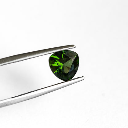 Nanosital #A-450 Chrome diopside Trillion 8 mm