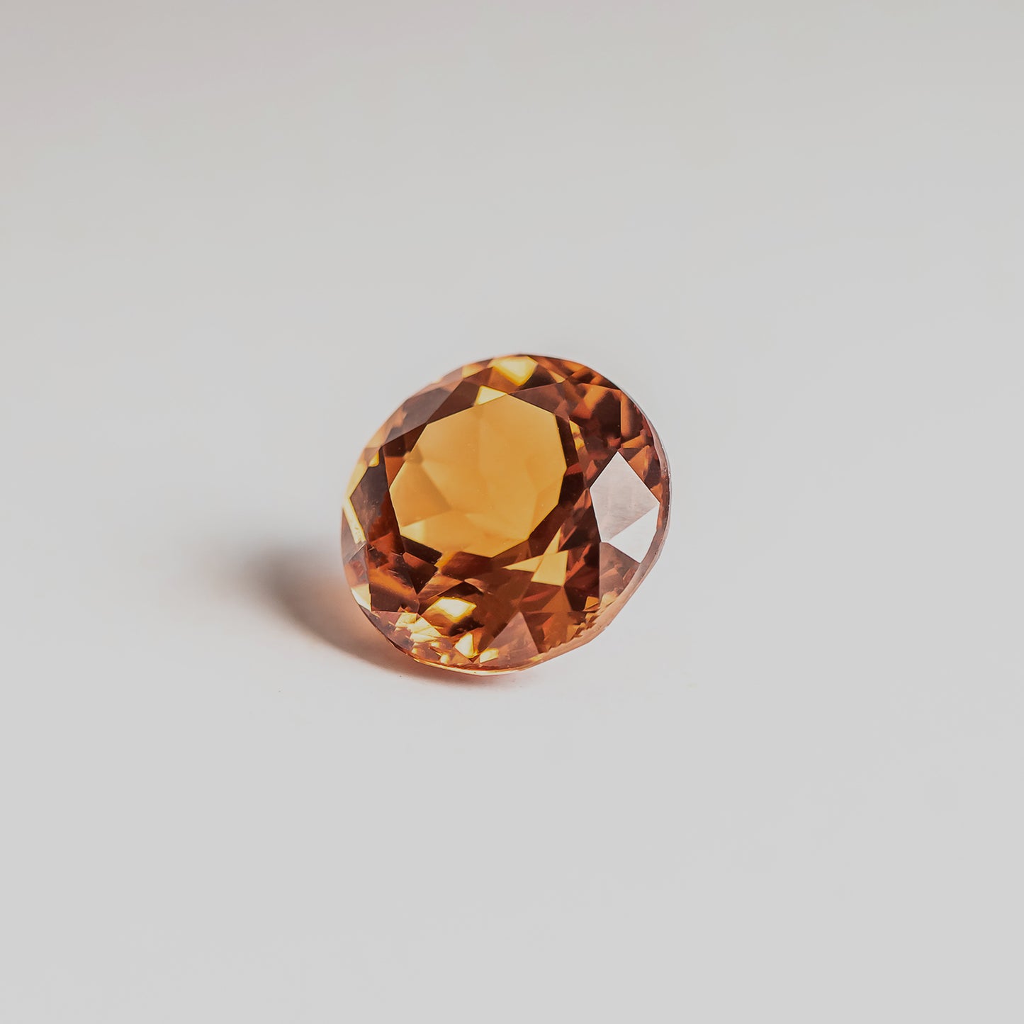 Nanosital #ANZ-1536 Diaspore Zultanite Color Change Round 8 mm, 10 mm