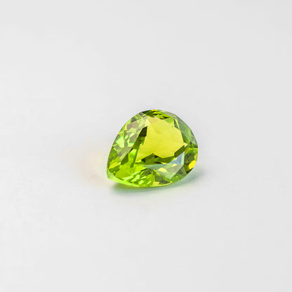 Nanosital #172 Peridot Pear 10*8 mm