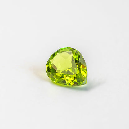 Nanosital #172 Peridot Pear 10*8 mm