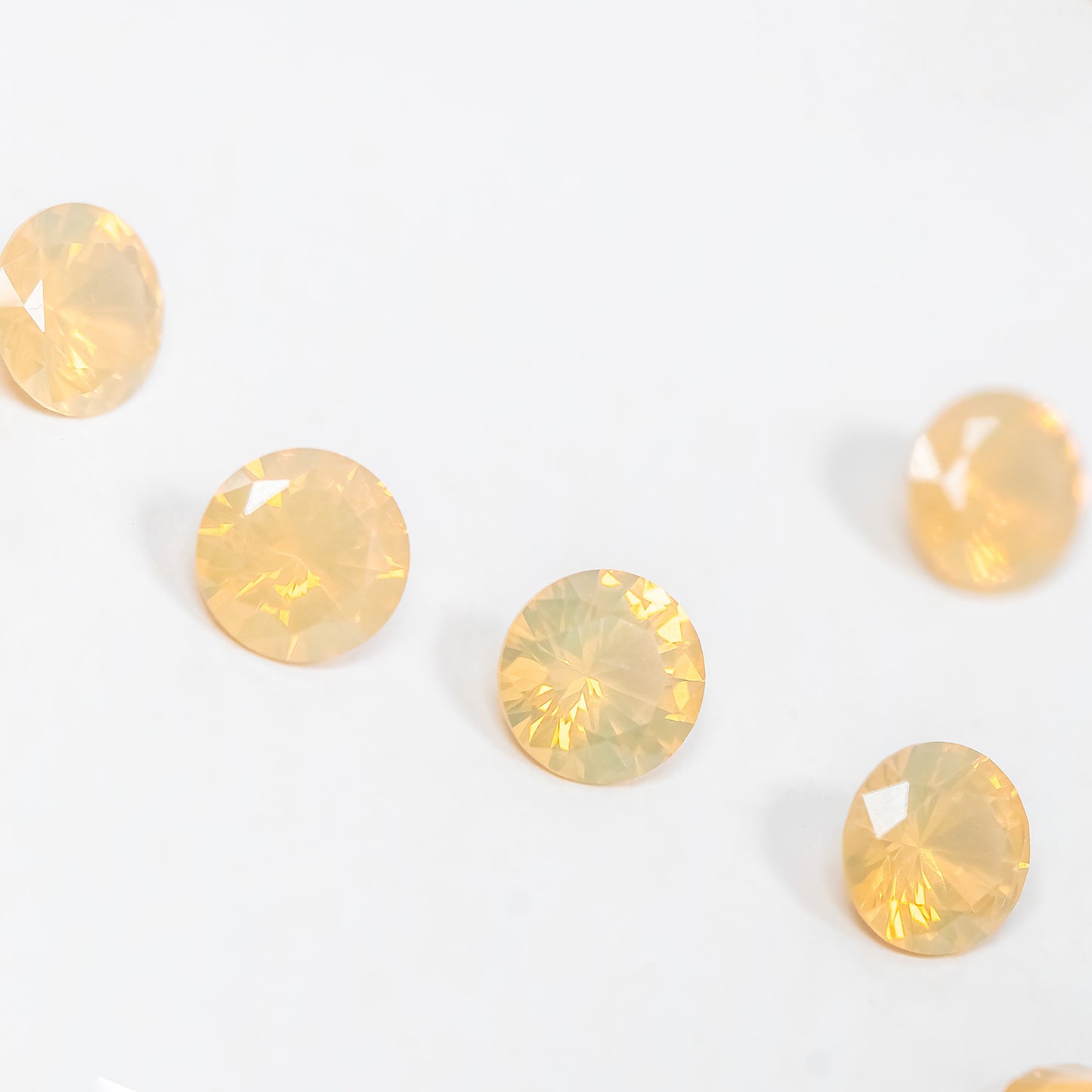 Nanosital #E-190 Sunrise Color Change Round 6 mm
